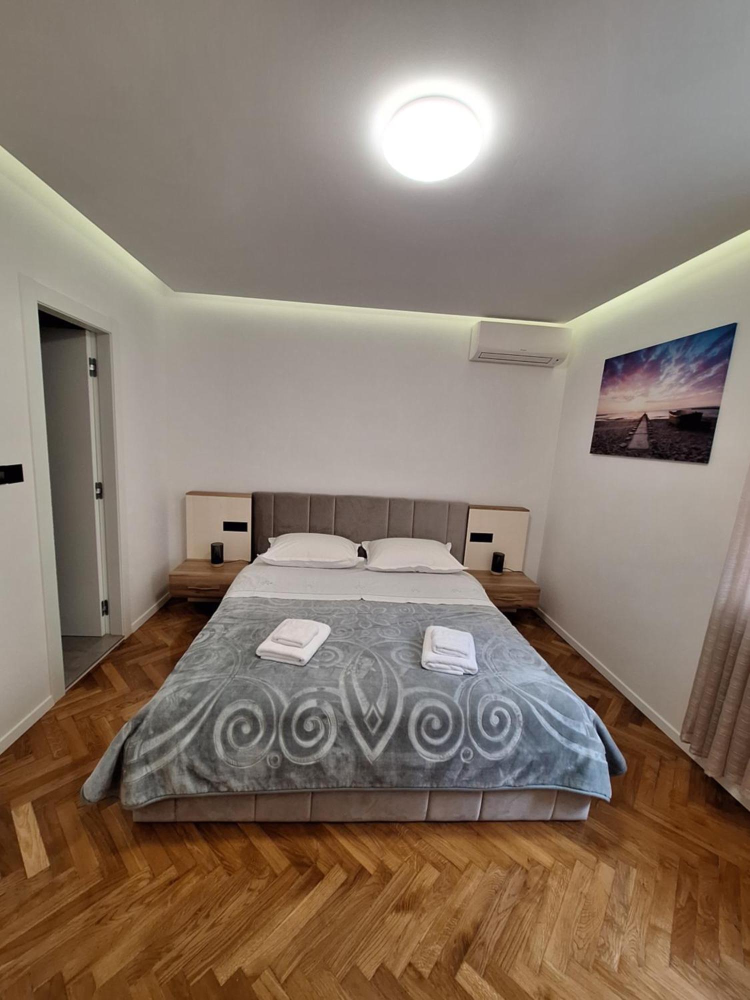 M&l Bacvice Apartment