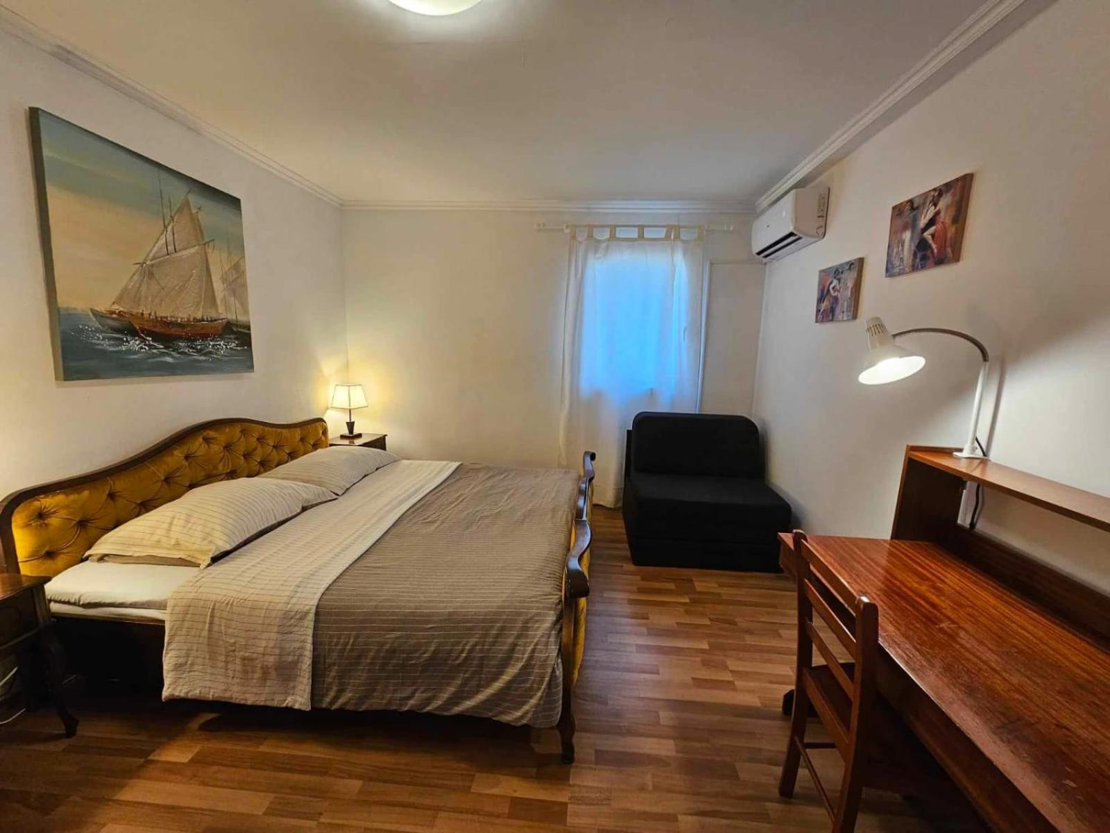 Apartment Odrina *