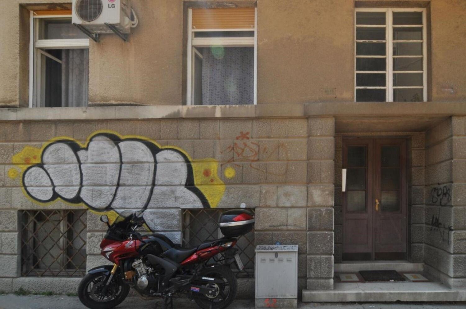 Karmen - Close To The Center Apartment