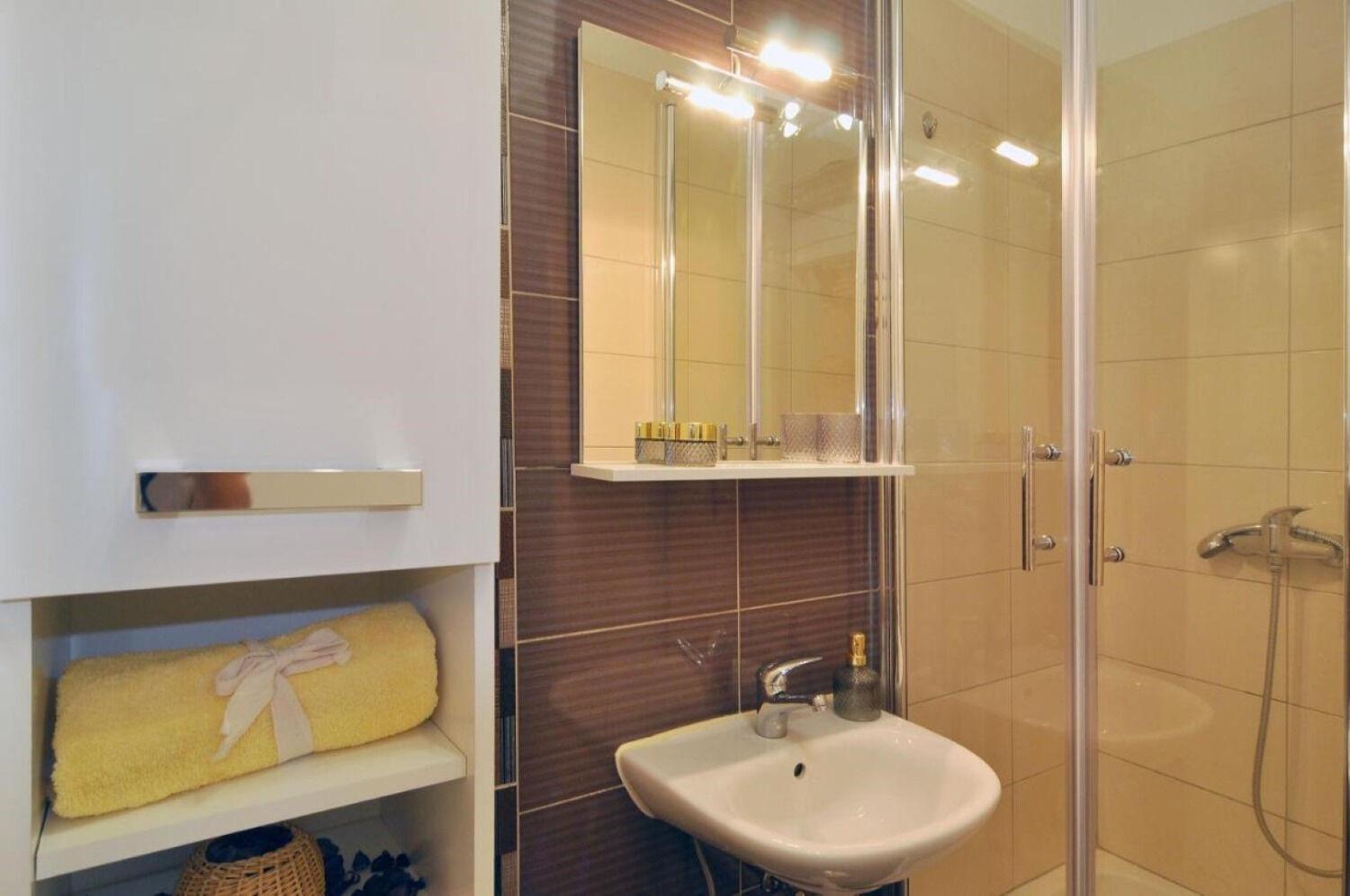 Apartment Karmen - Close To The Center