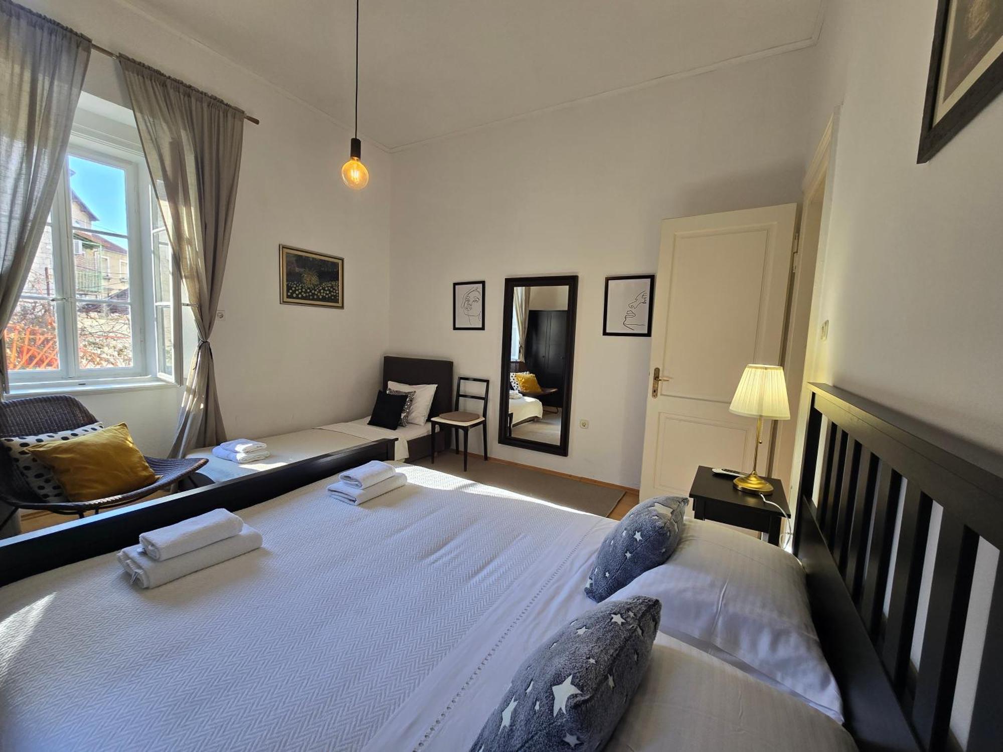 The Park Prestige Palace *