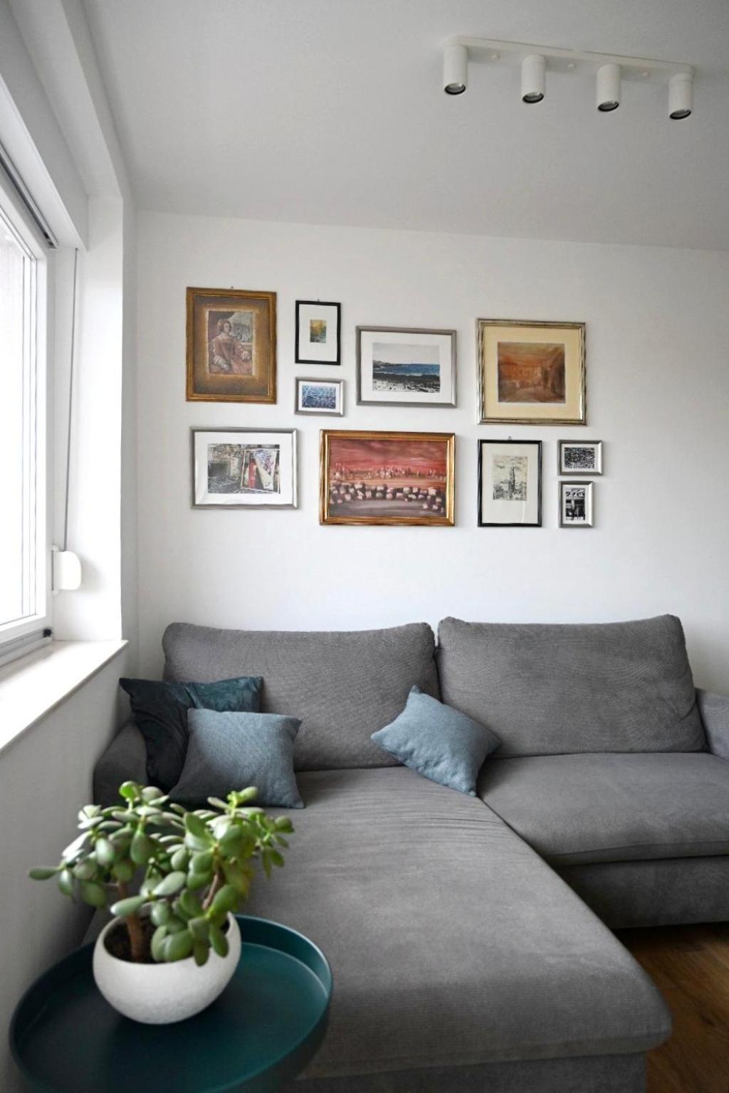 Eva's Apartment