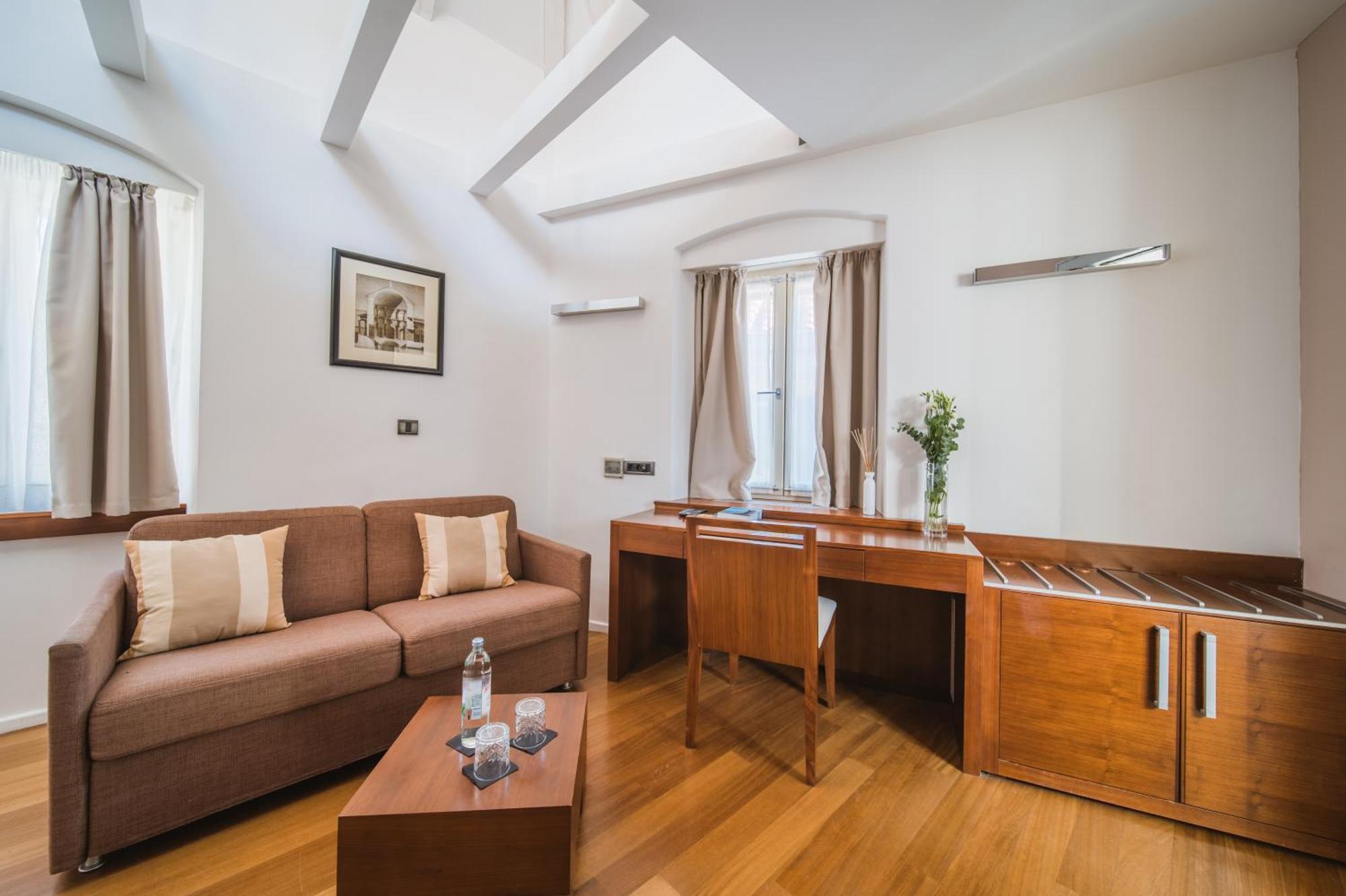 Hotel Vestibul Palace & - Small Luxury Of The World 4*