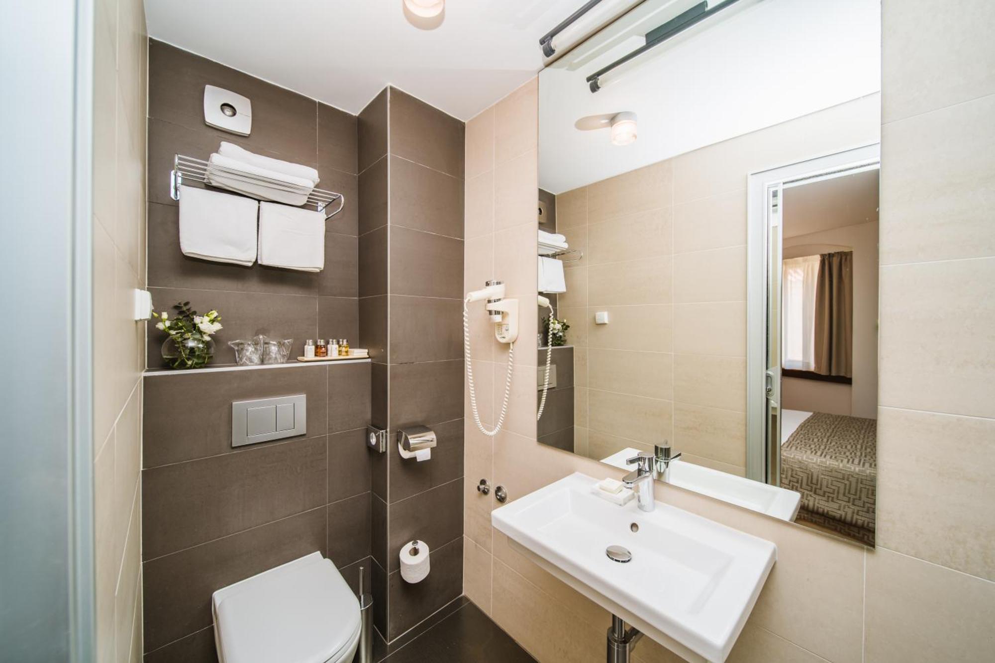 Hotel Vestibul Palace & - Small Luxury Of The World Split