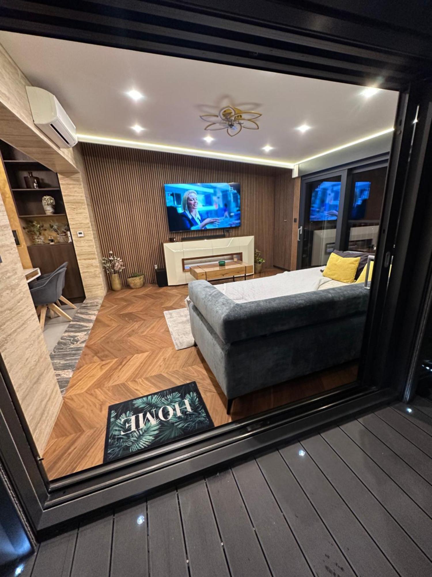 Magic View Penthouse Split