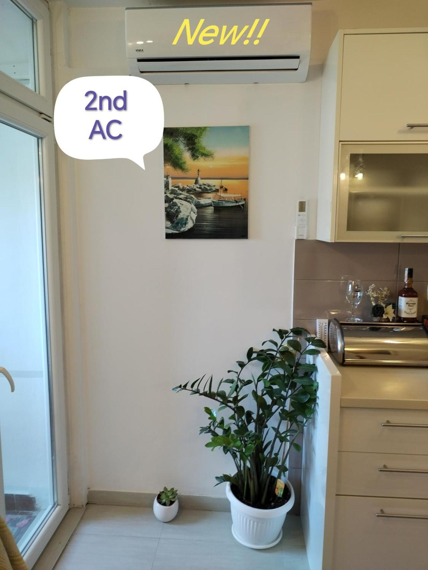 Full Equipped Flat Close To * Split