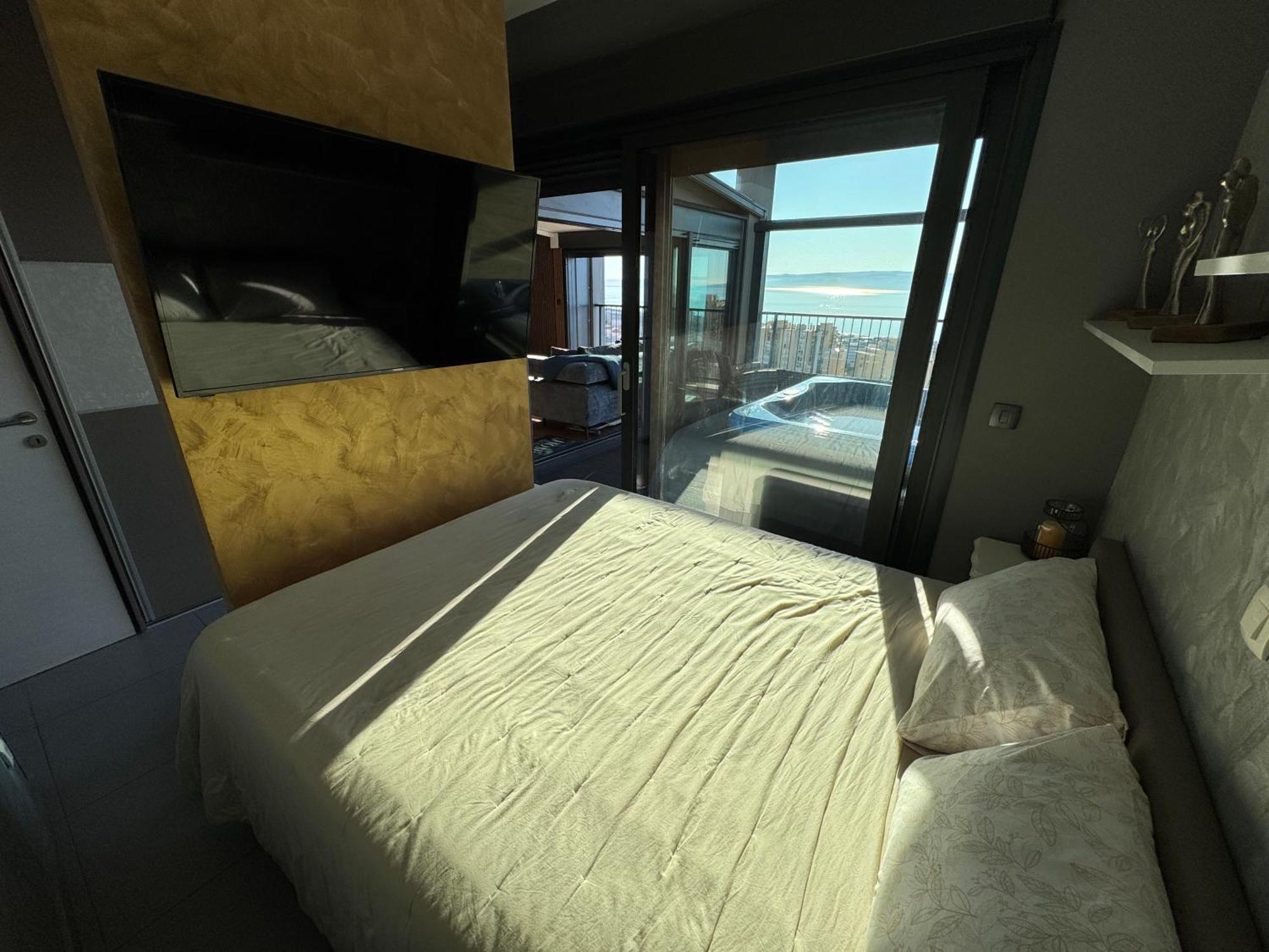 Magic View Luxury Penthouse With Jacuzzi And Sea View Apartment *