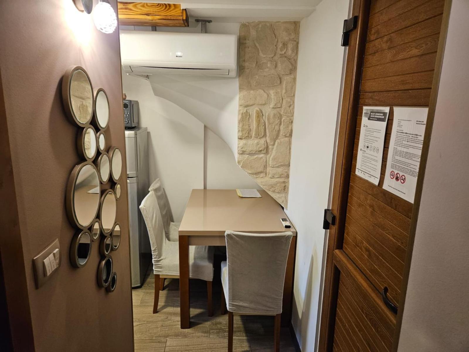 Apartamento Reval Luxury Stone House Apartments**** *