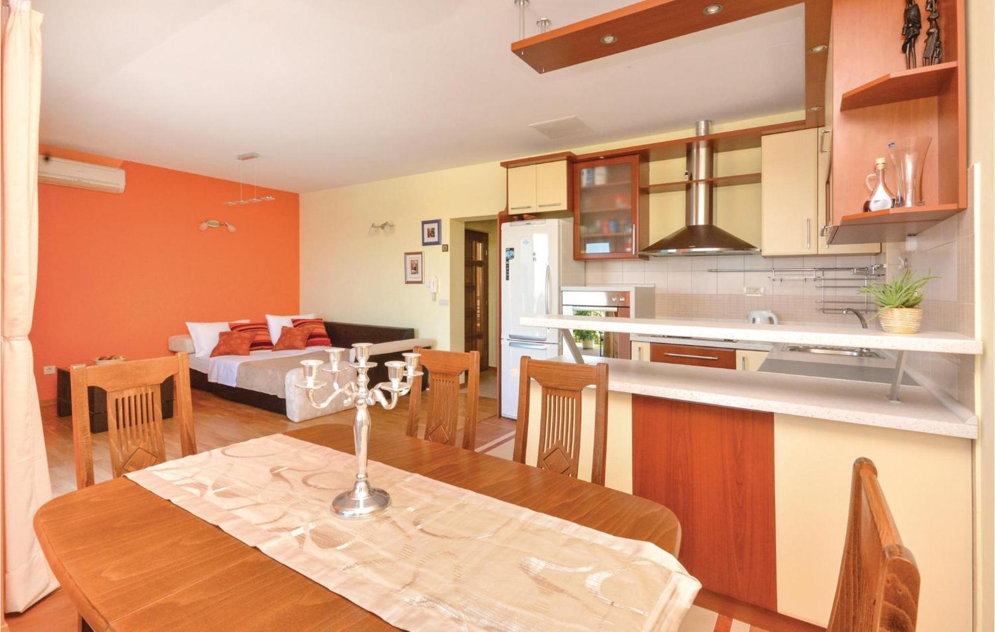 2 Bedroom Nice Apartment In Split * Split