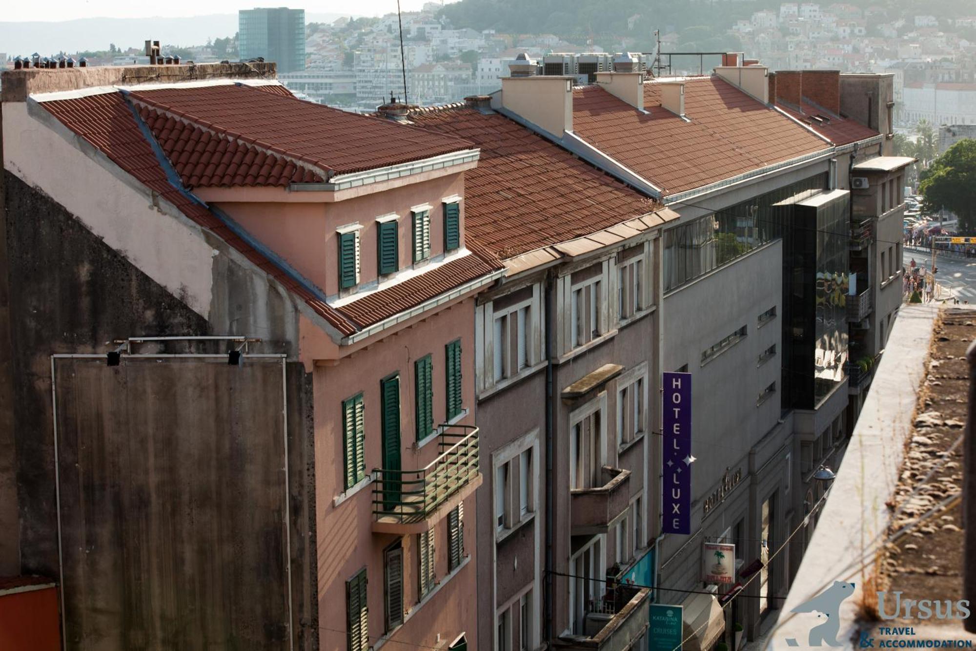 Janjis Apartment *
