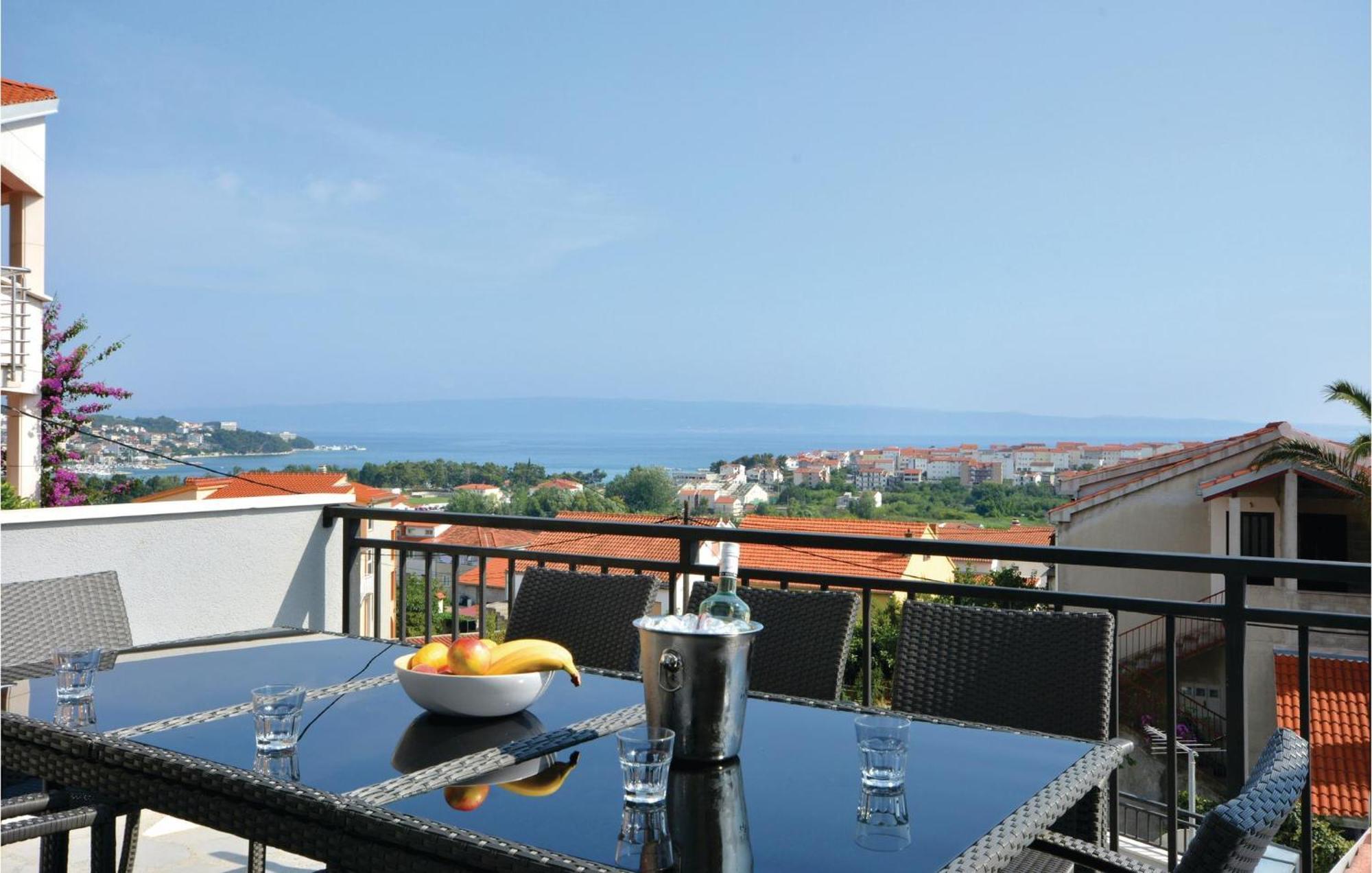Lovely In With House Sea View Holiday home