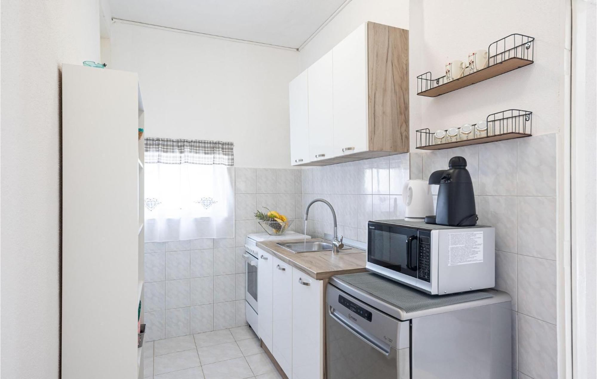 Lovely In Dugopolje With Wifi Holiday home *
