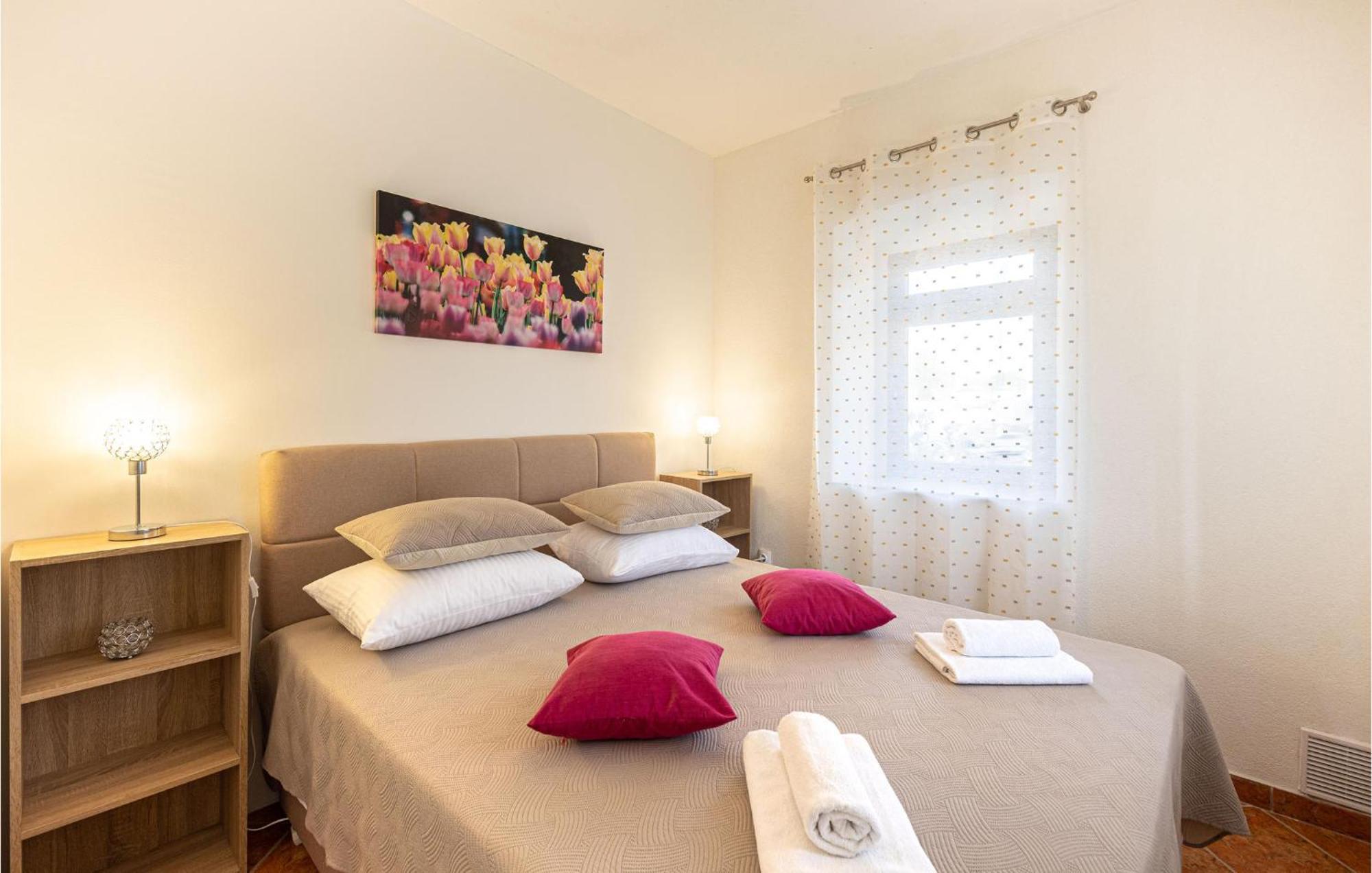 Lovely In Dugopolje With Wifi Holiday home Split