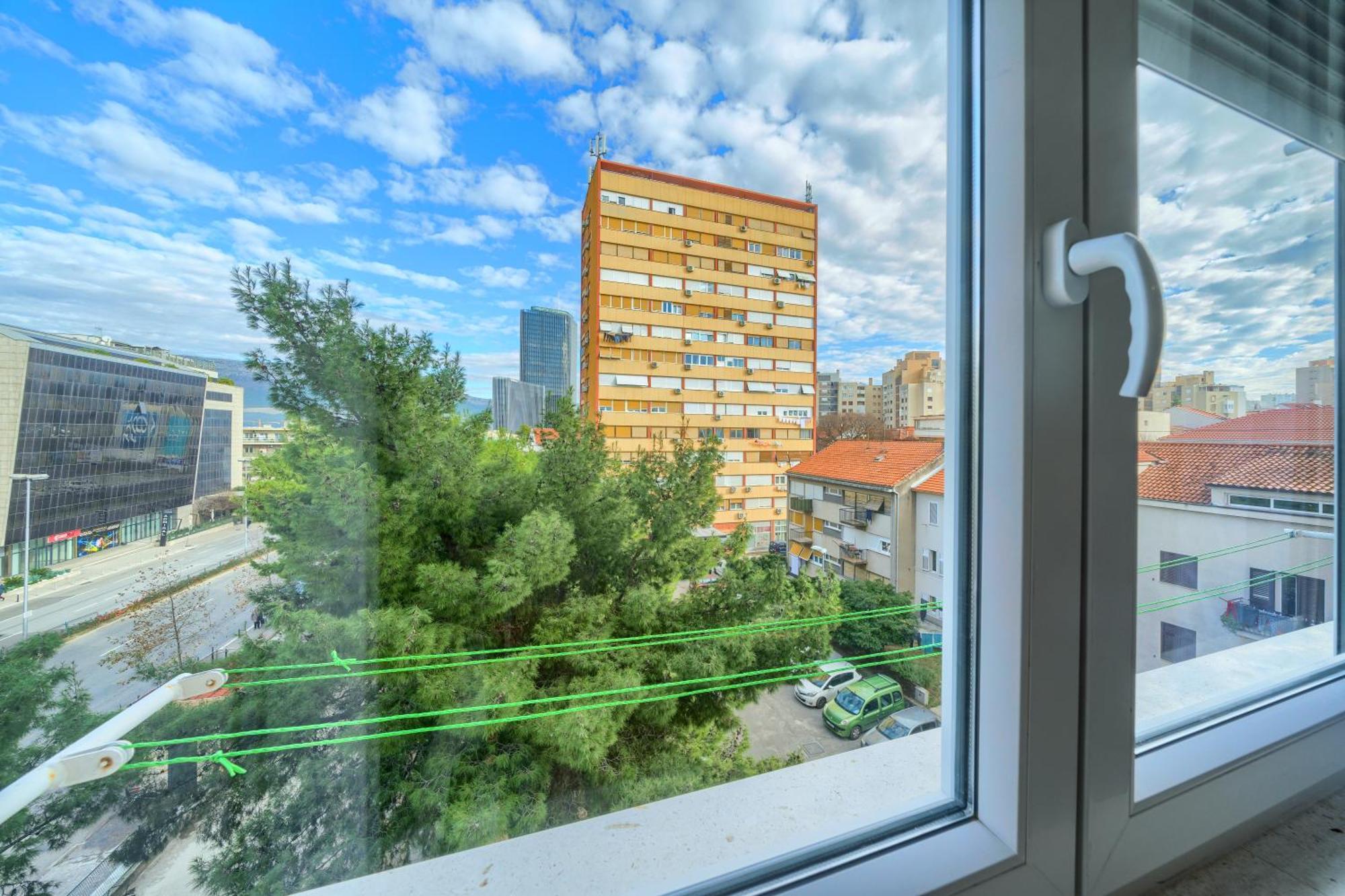 Nikola's Nest Apartment