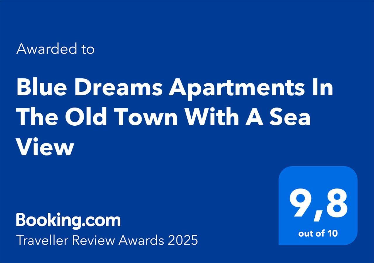 Blue Dreams In The Old Town With A Sea View *