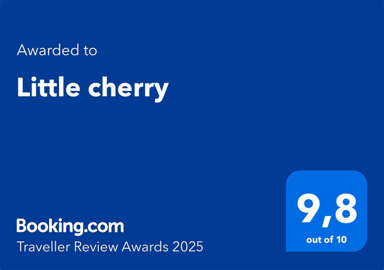 Little Cherry * Split