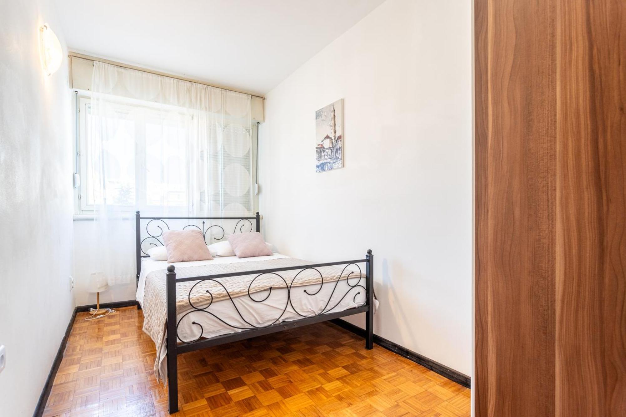 Spacious 3 Bedroom Chiara Near & Old Tovn Appartement *