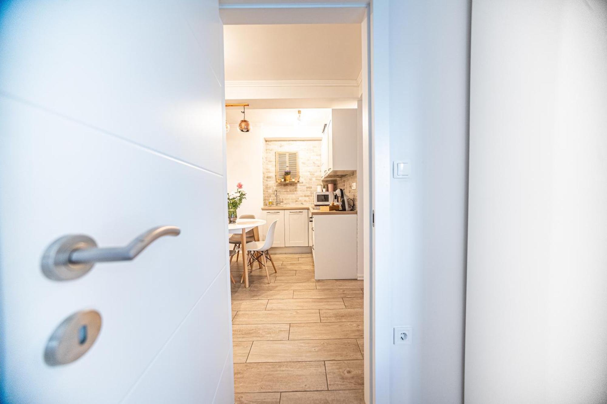 Apartment M&t *