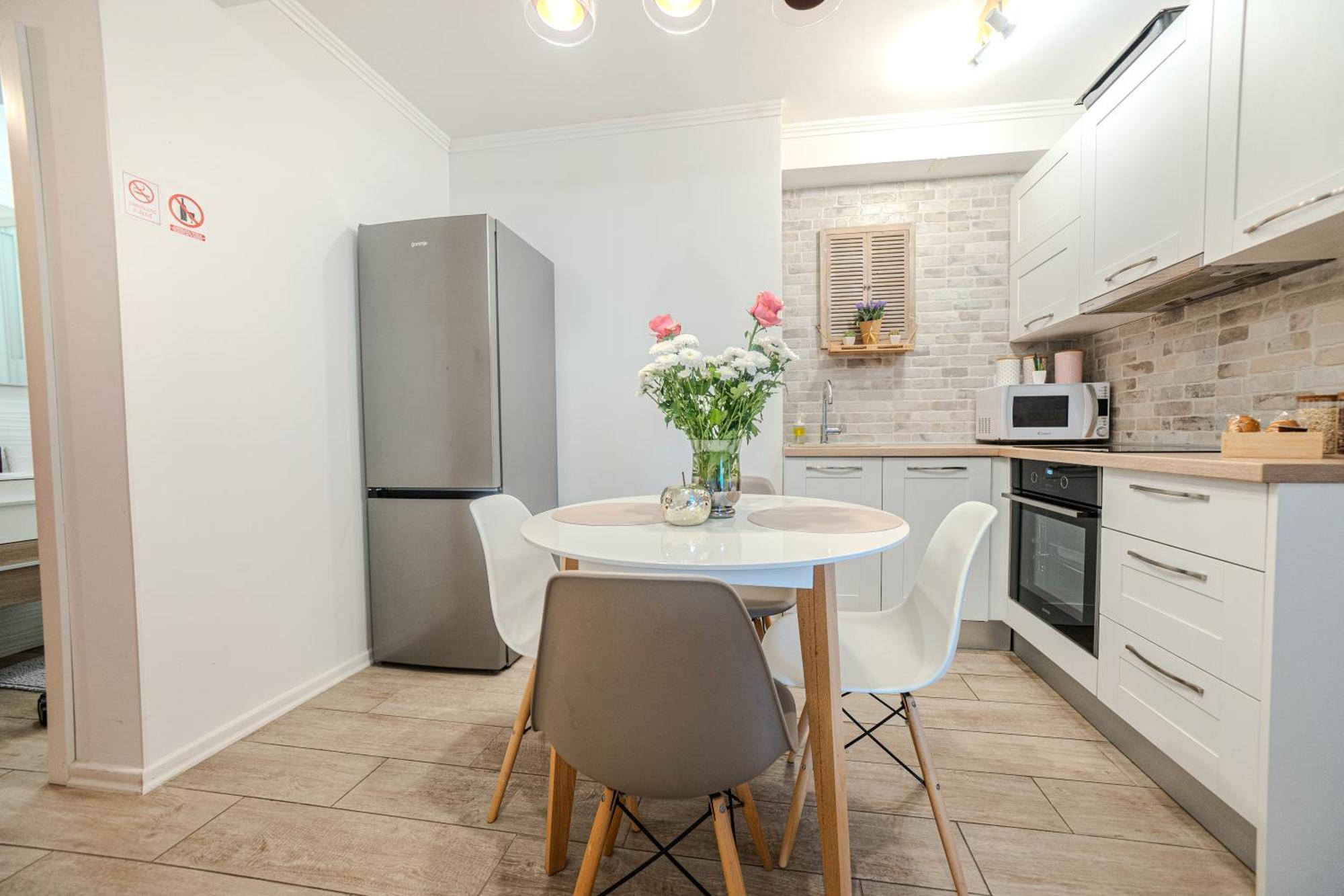 Apartment M&t *