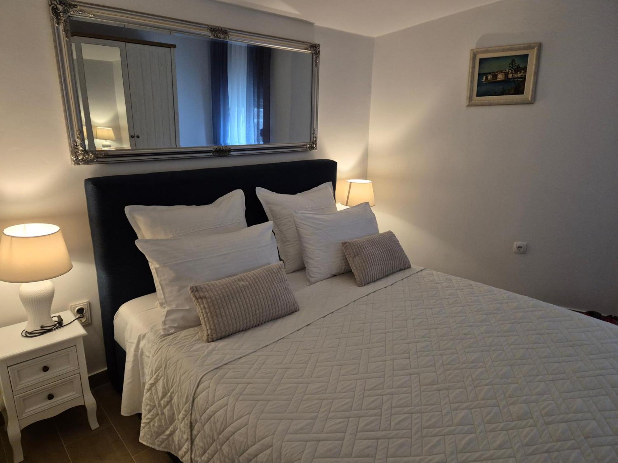 Duje Apartman