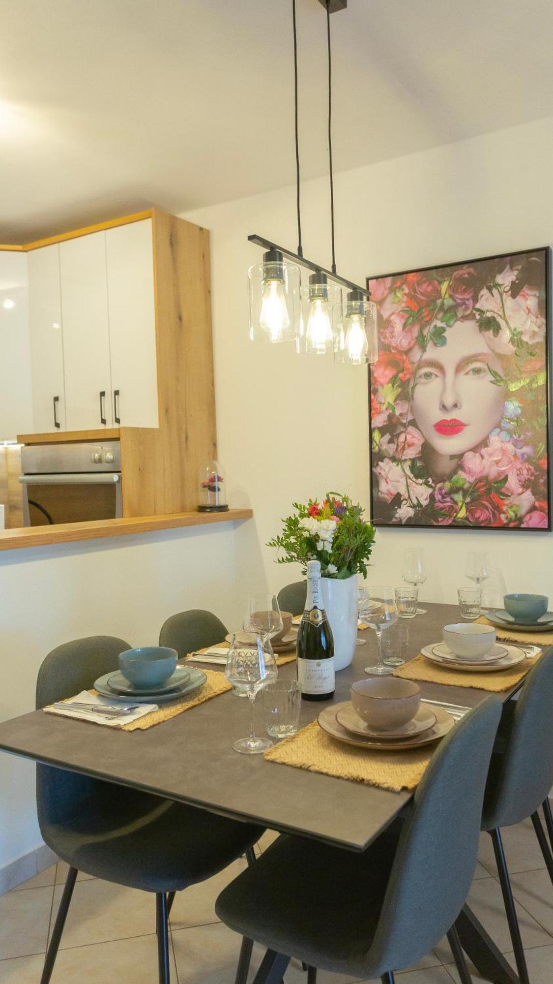 Appartement New Delux Garden With Hotube ****