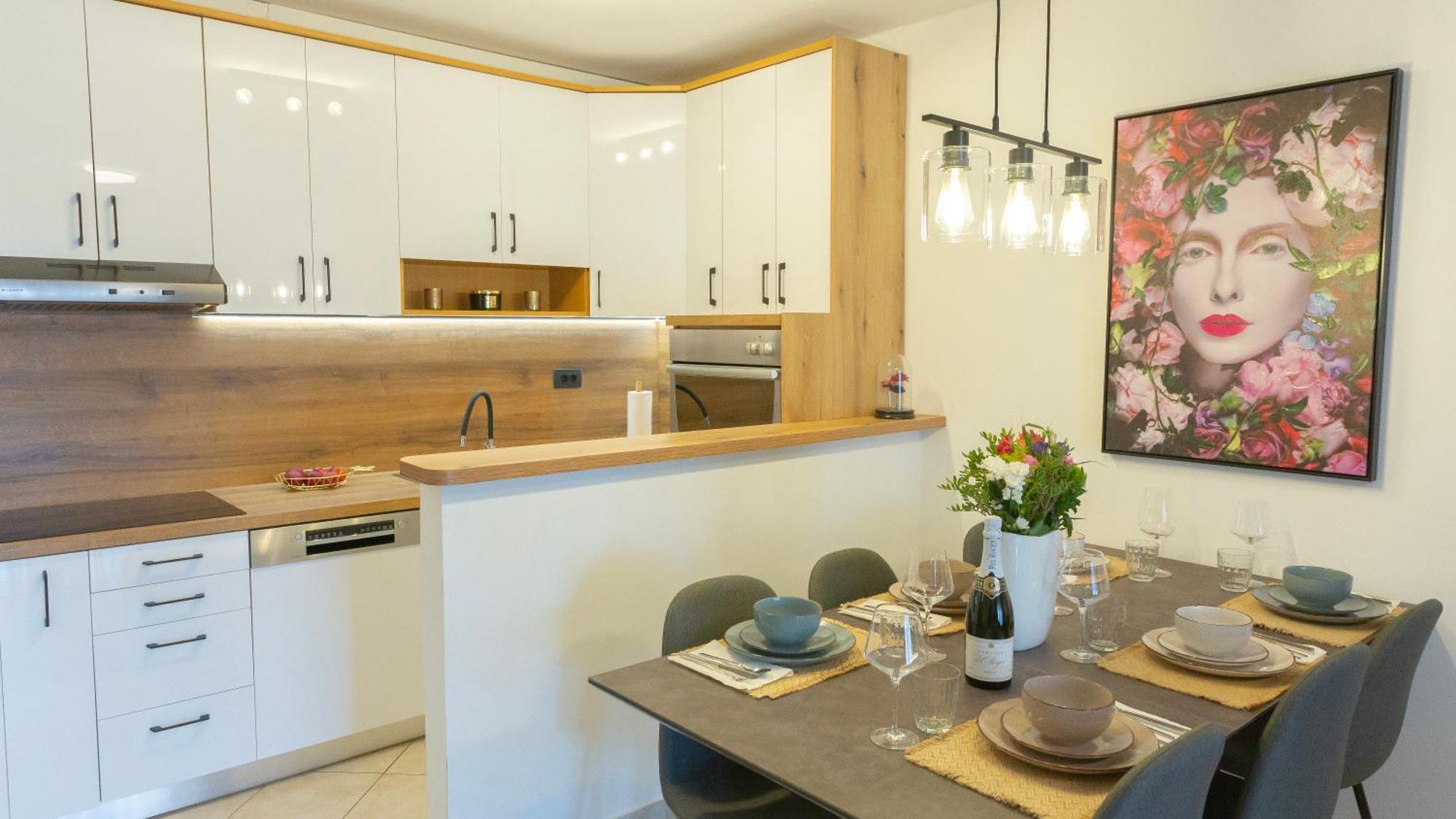 Appartement New Delux Garden With Hotube **** Split