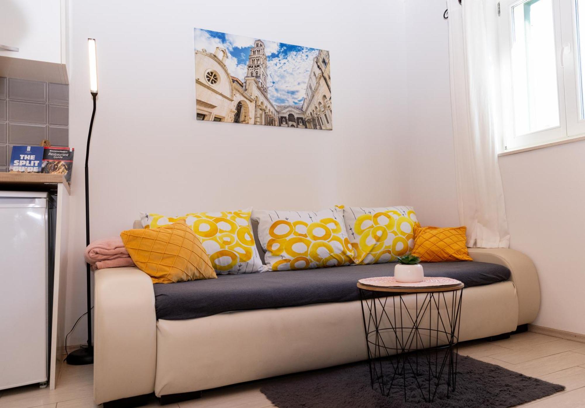 And Paese Guest house
