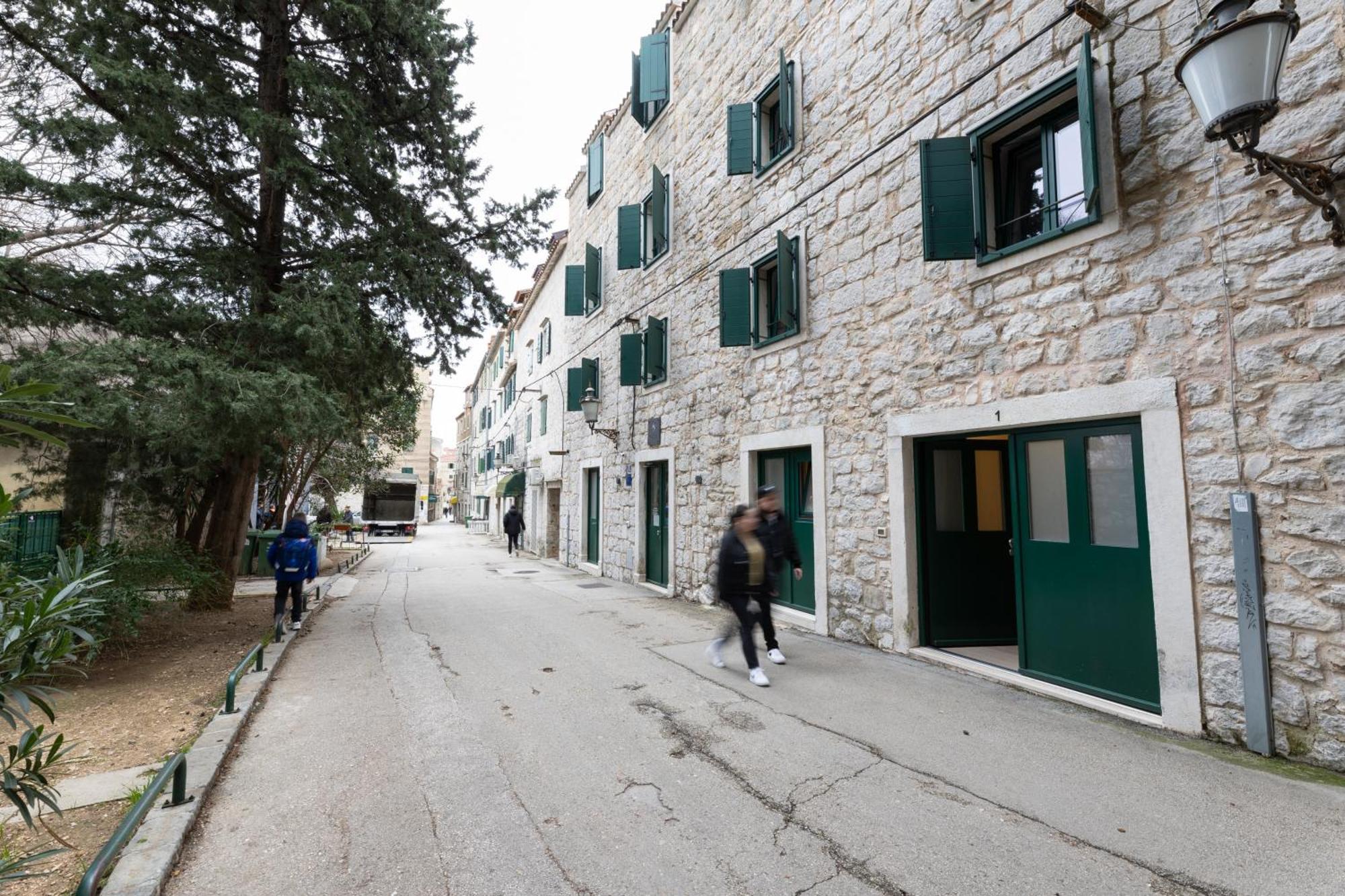 Korta Apartment *