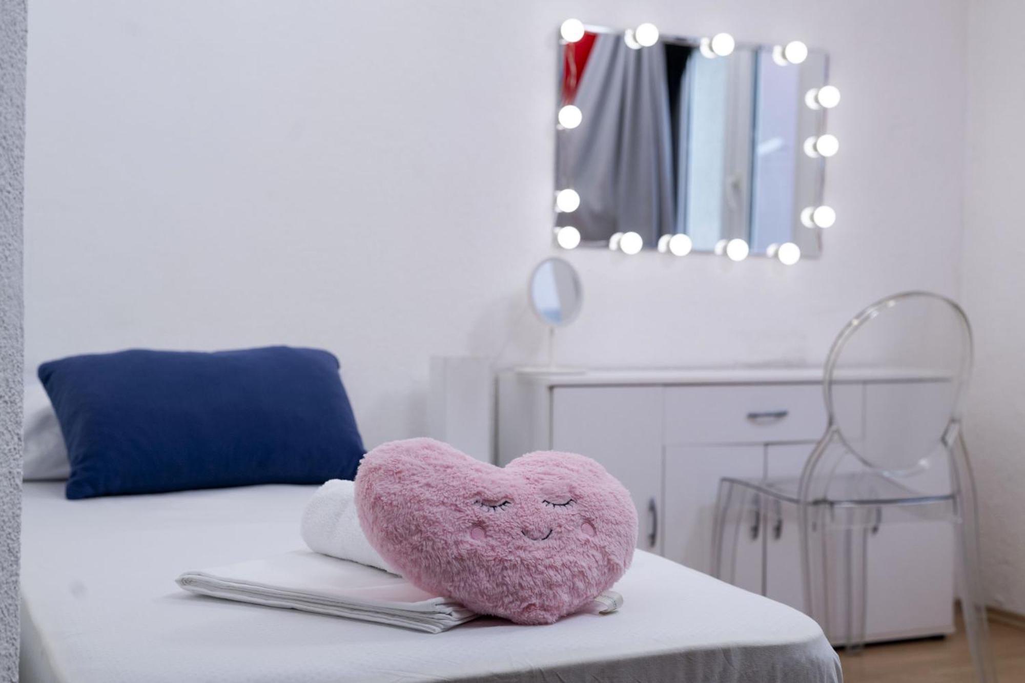 Zvijezda Apartman *