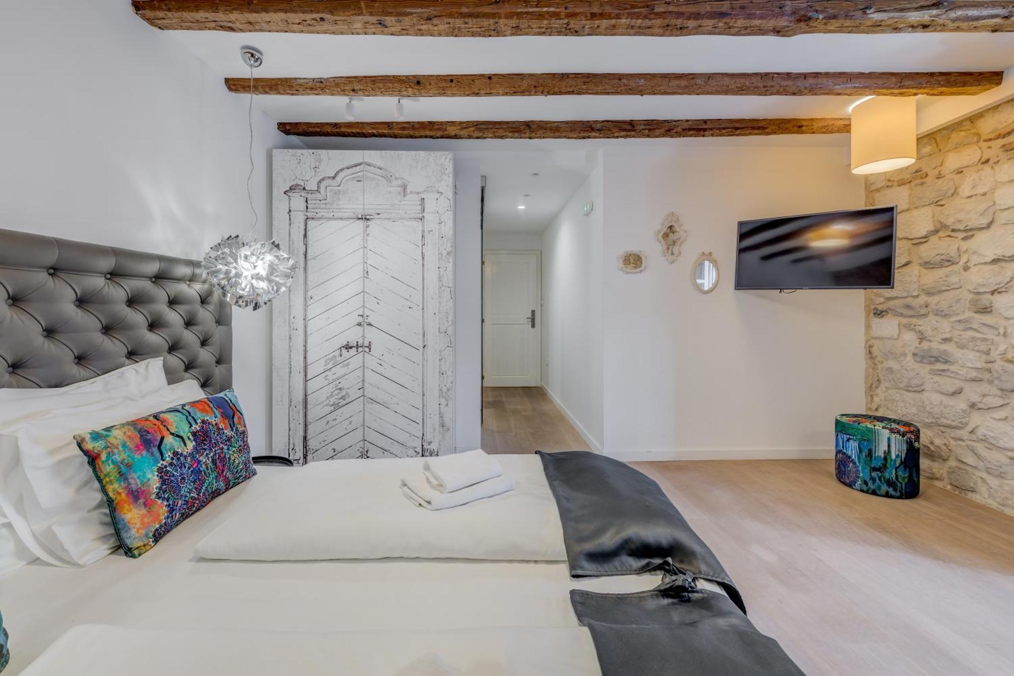 The Code Luxury Guest house Split