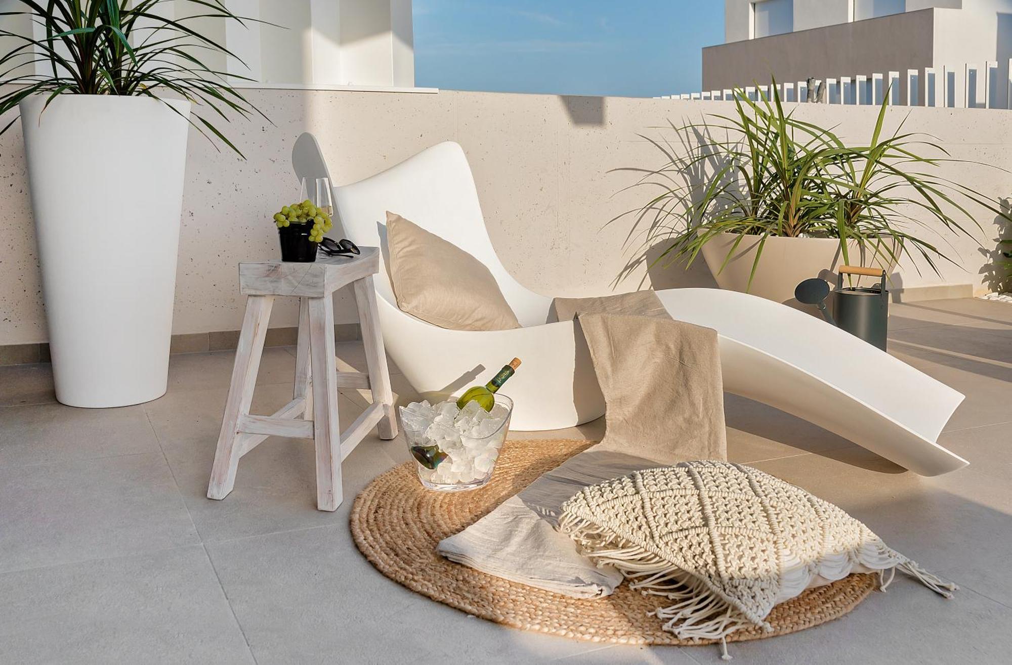 The Pleasurist - With Private Heated Pool And Terrace Apartment