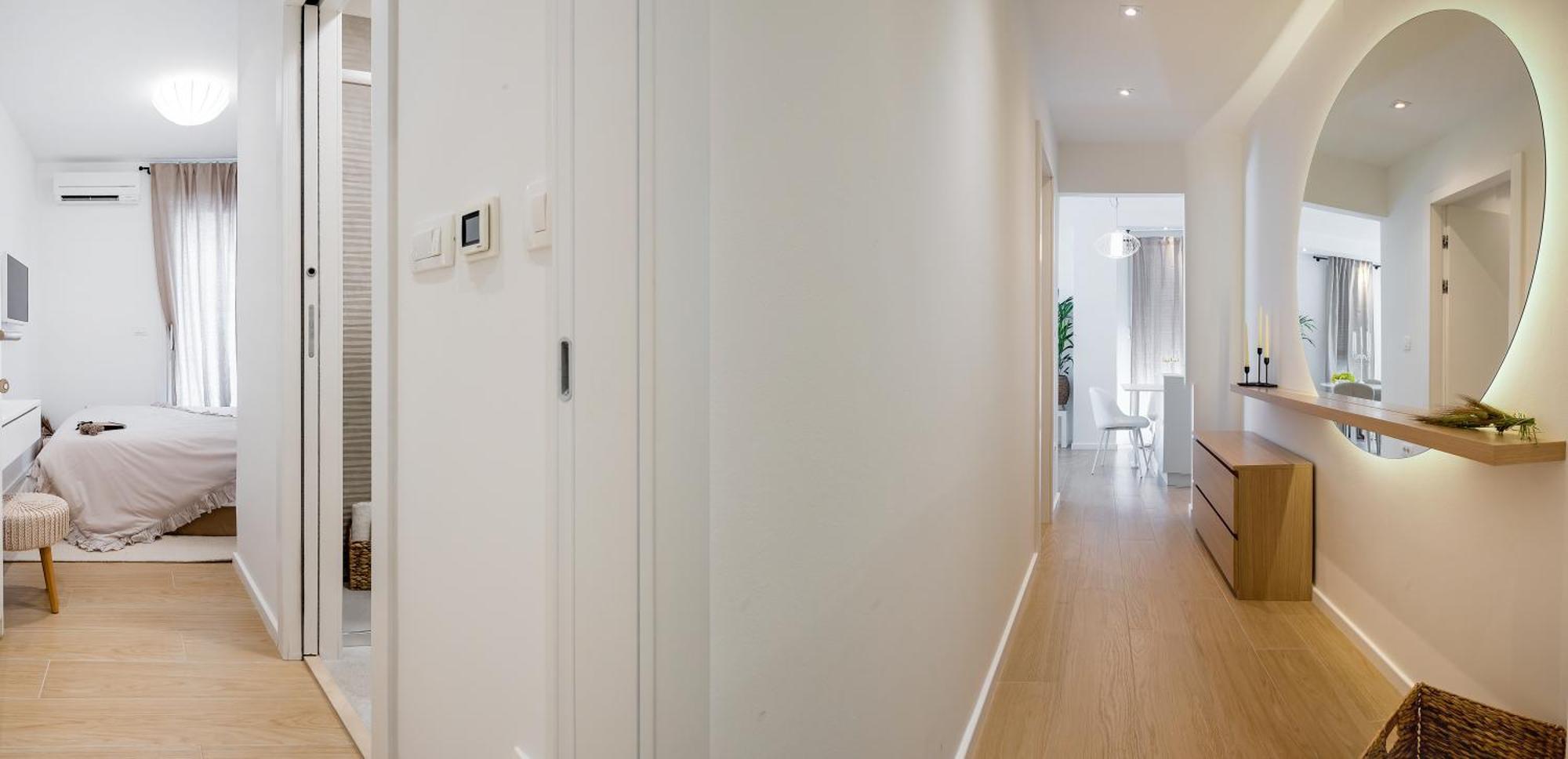 Apartment The Pleasurist - With Private Heated Pool And Terrace *