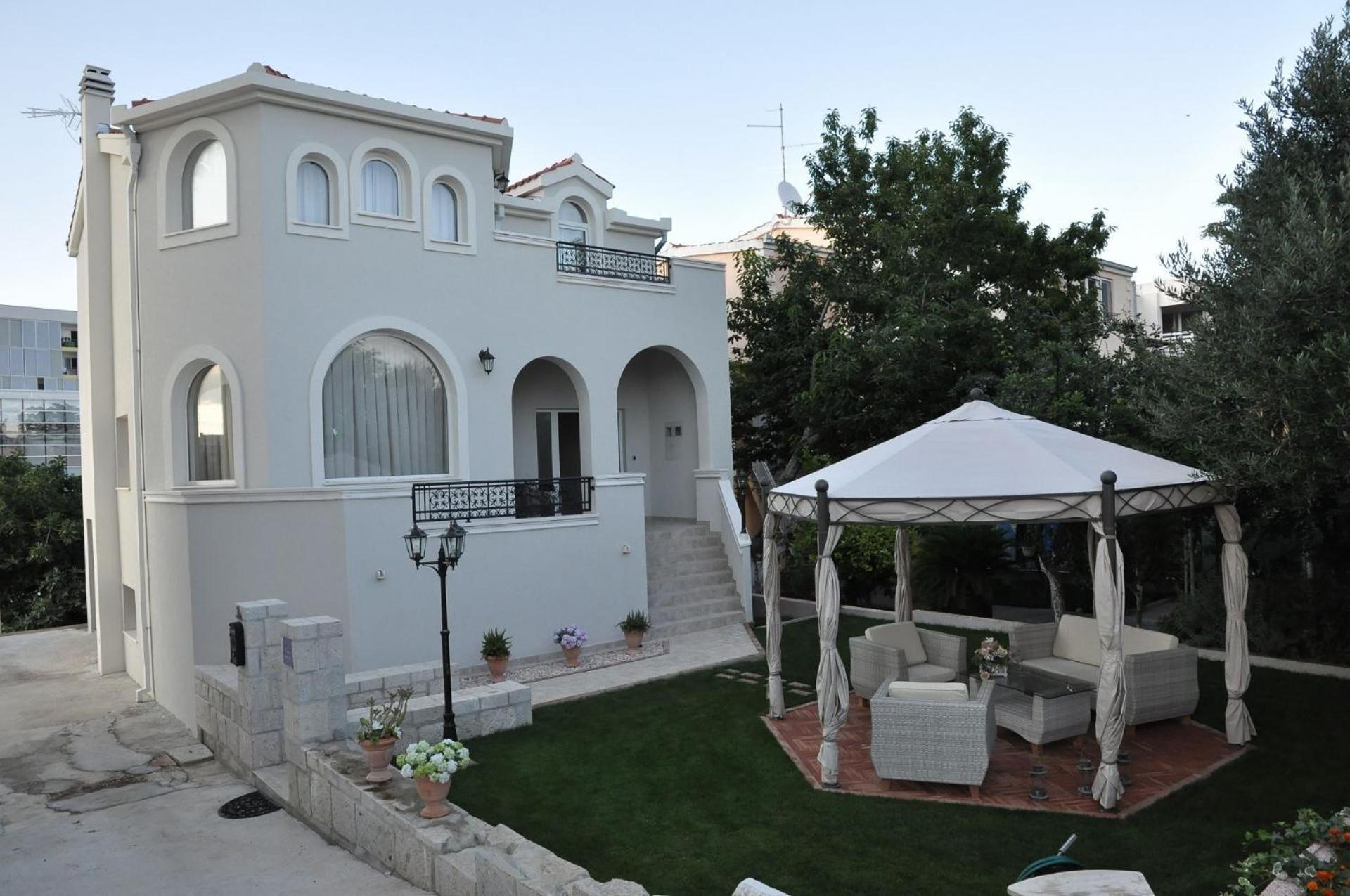 Vakantiehuis Darko - With Parking Split