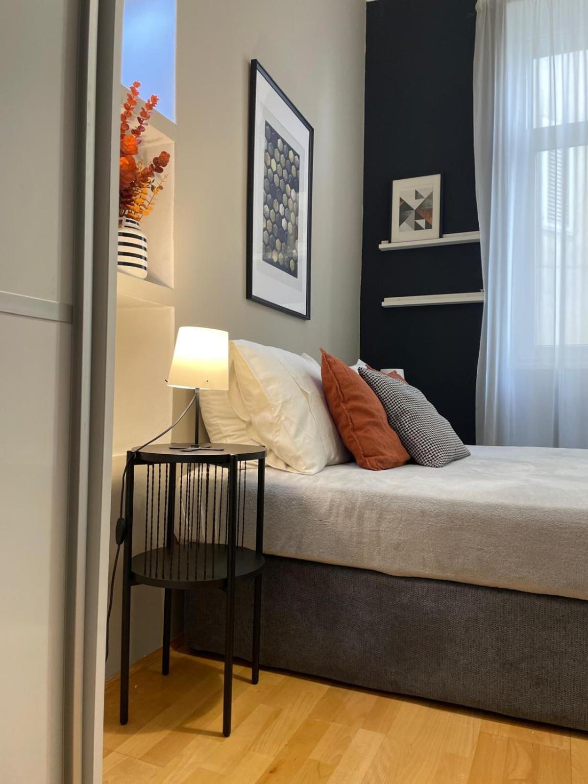 Apartment Reful