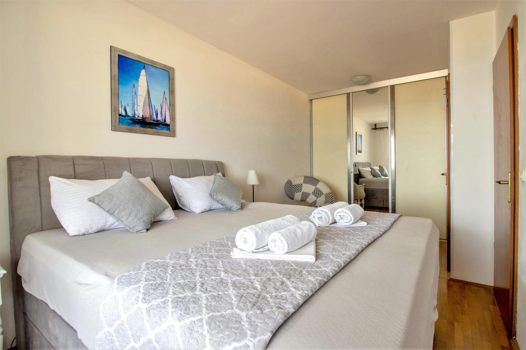 Znjan Sea View 2&2 Guest Apartment