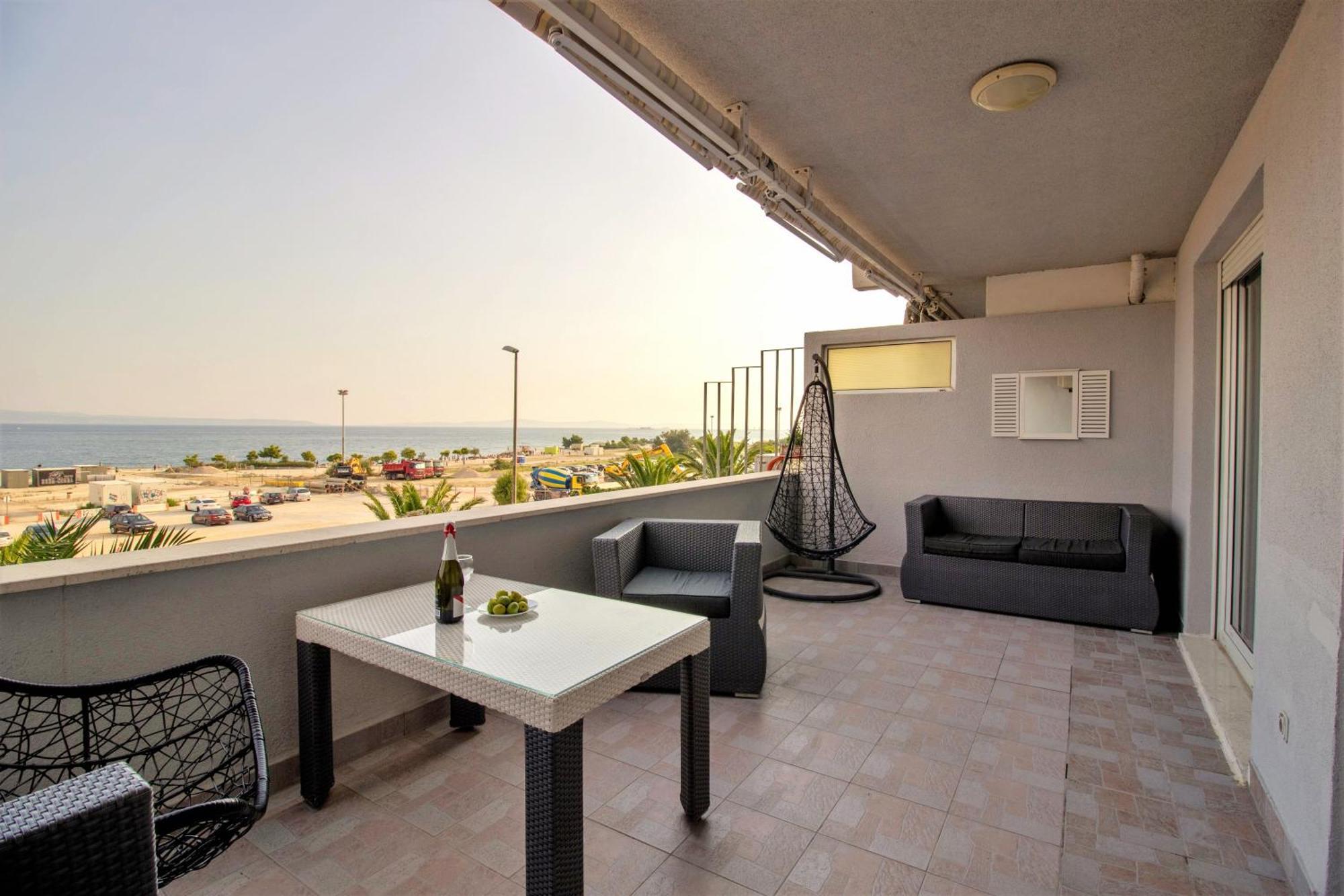 Znjan Sea View 2&2 Guest *
