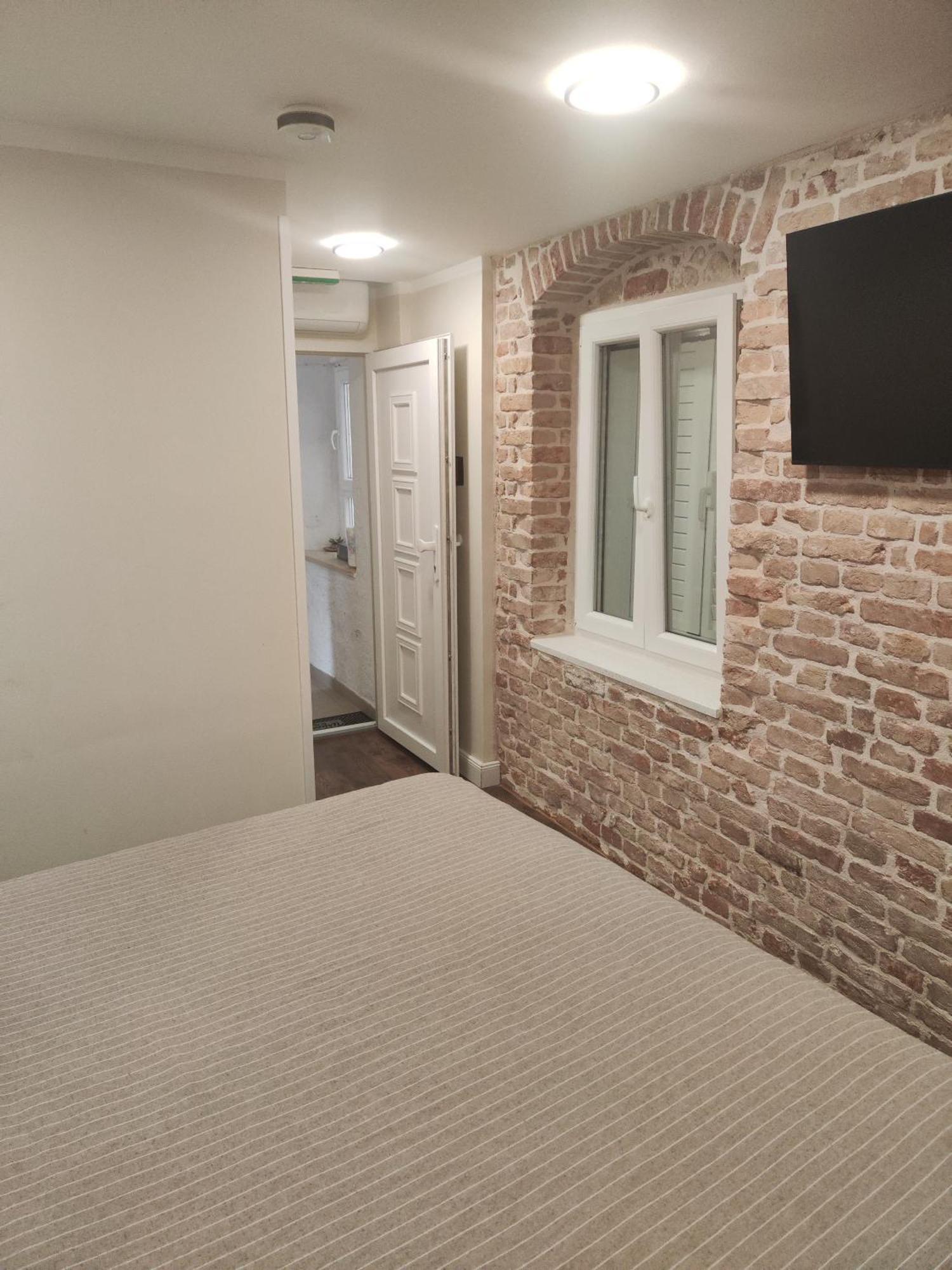 Luxury And Authentic Studio In Split Old Town