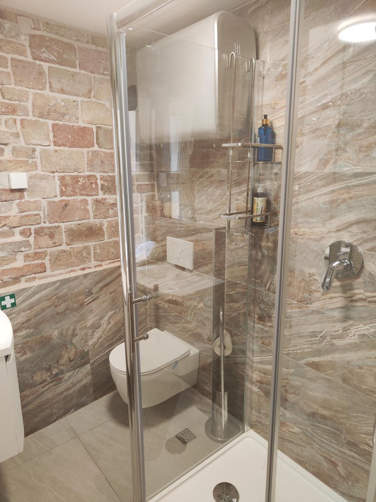 Luxury And Authentic Studio In Split Old Town Gostinjska kuća