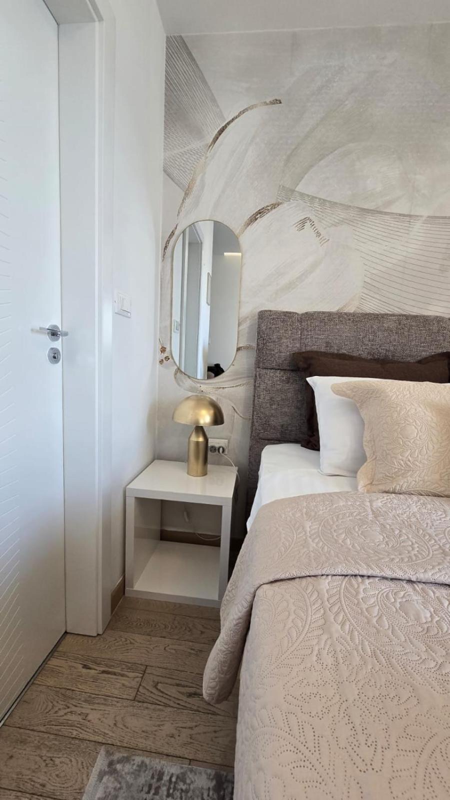 Skynight Bed & Breakfast *