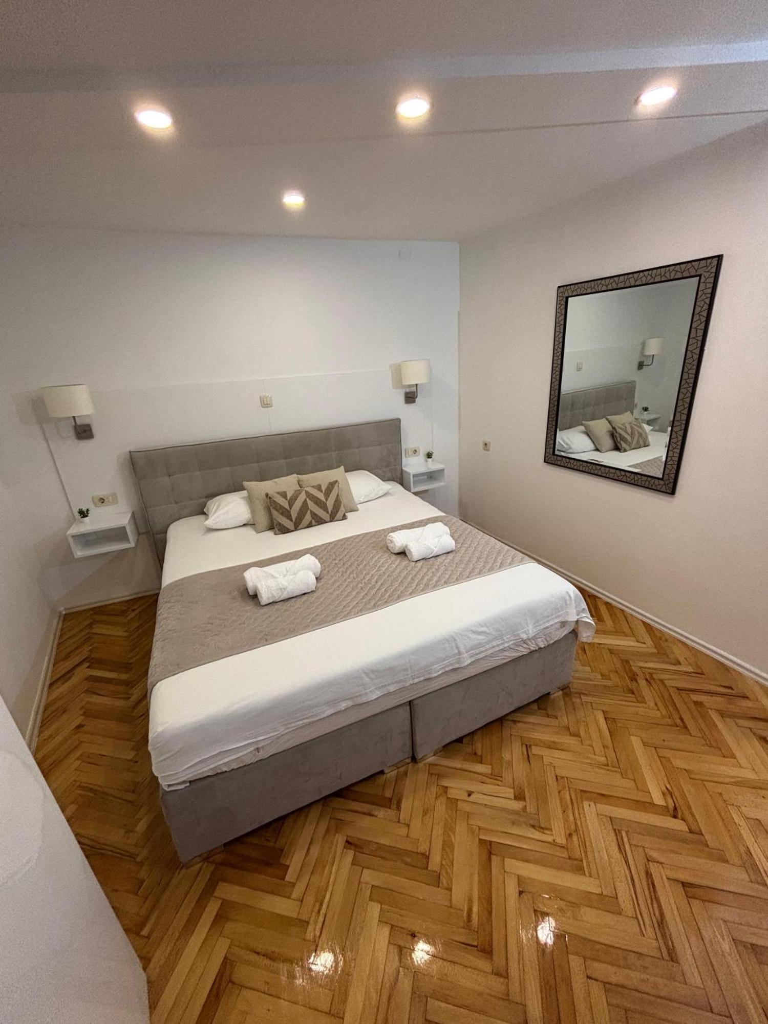 Palace Apartamento