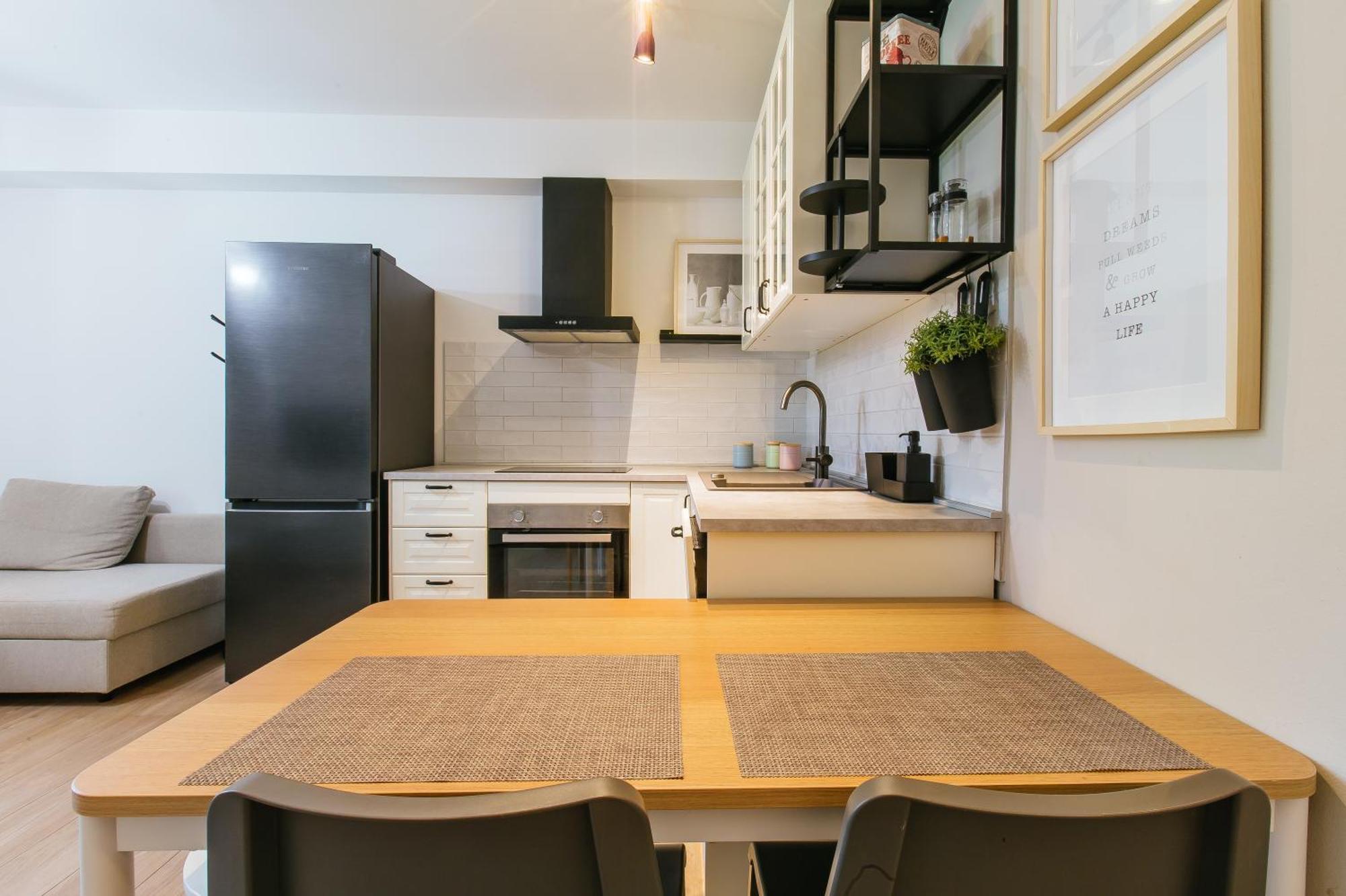 In House With Garden For Children & Private Parking Apartment Split