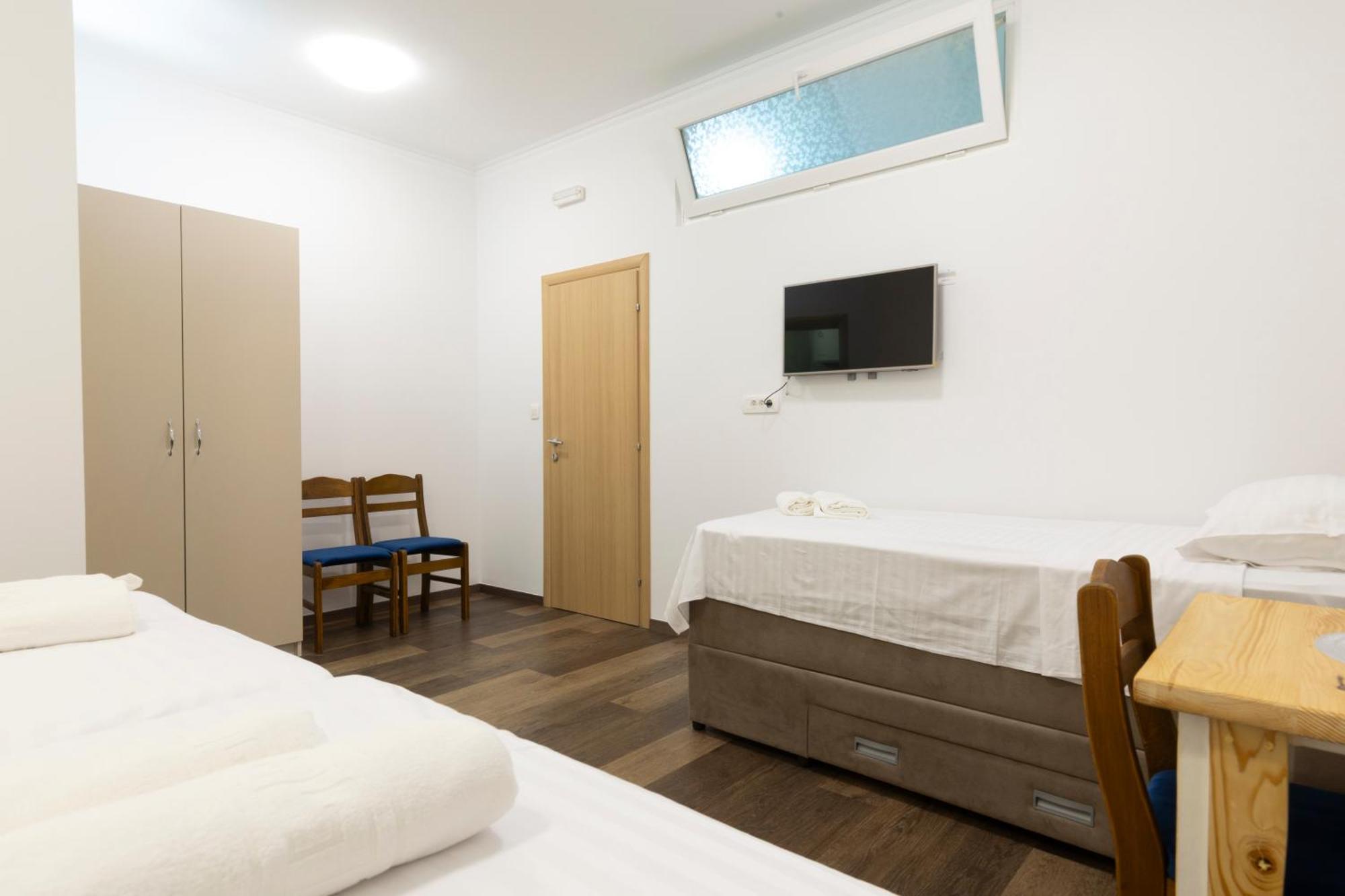 Guest house Varos Split