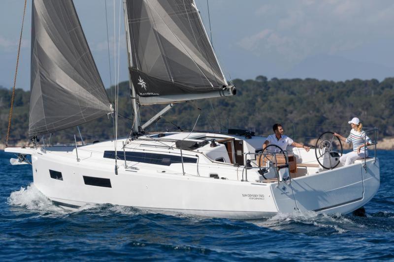 Botel Sailing Escape Blue Spirit Croatia Split
