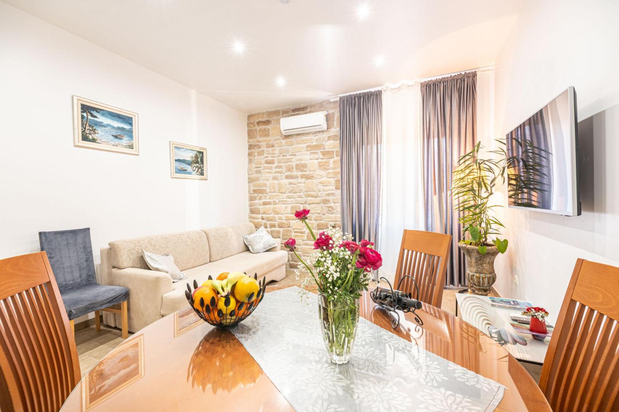 Lilly Apartamento