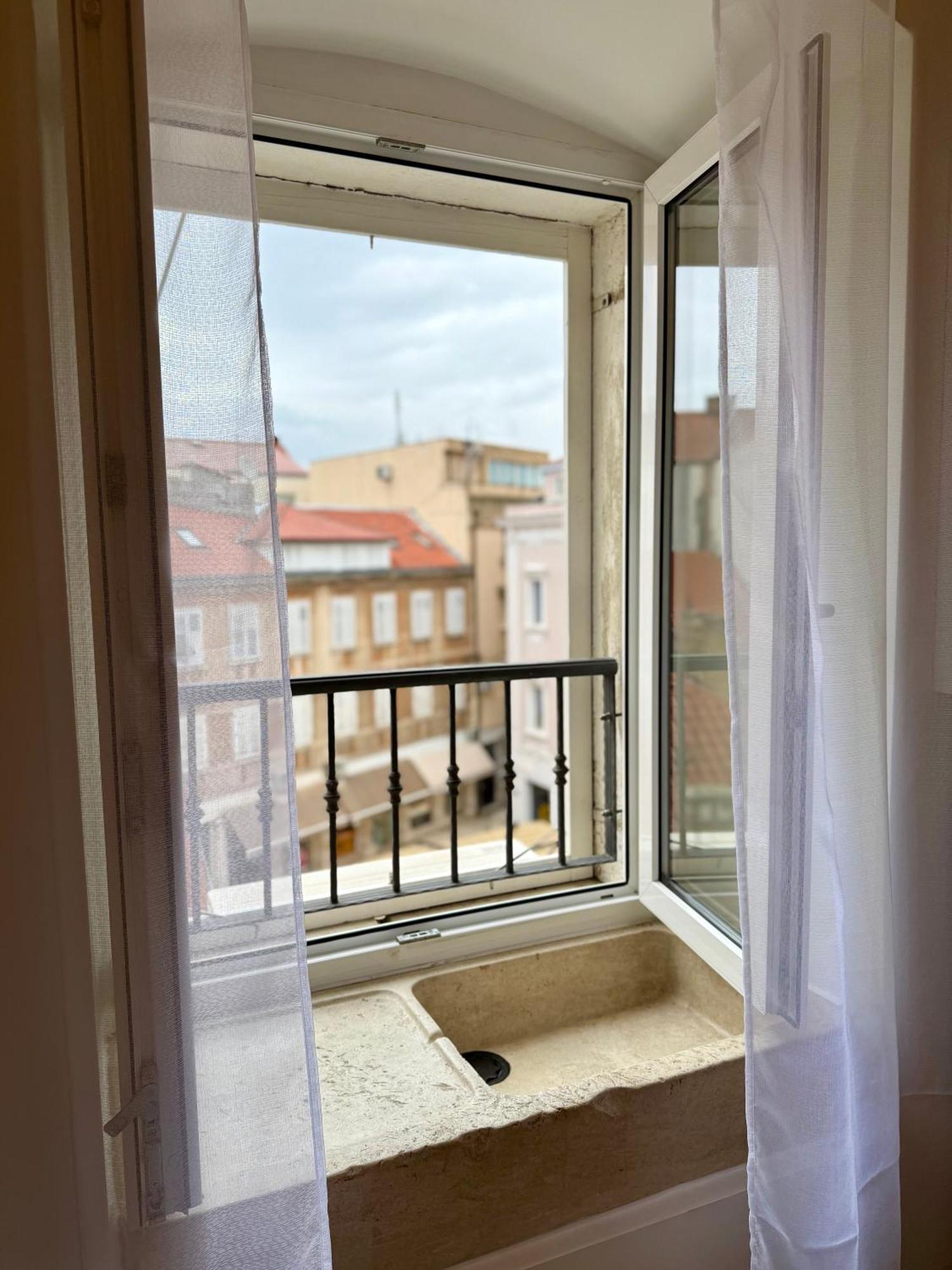 Guest house Skyfall 4*