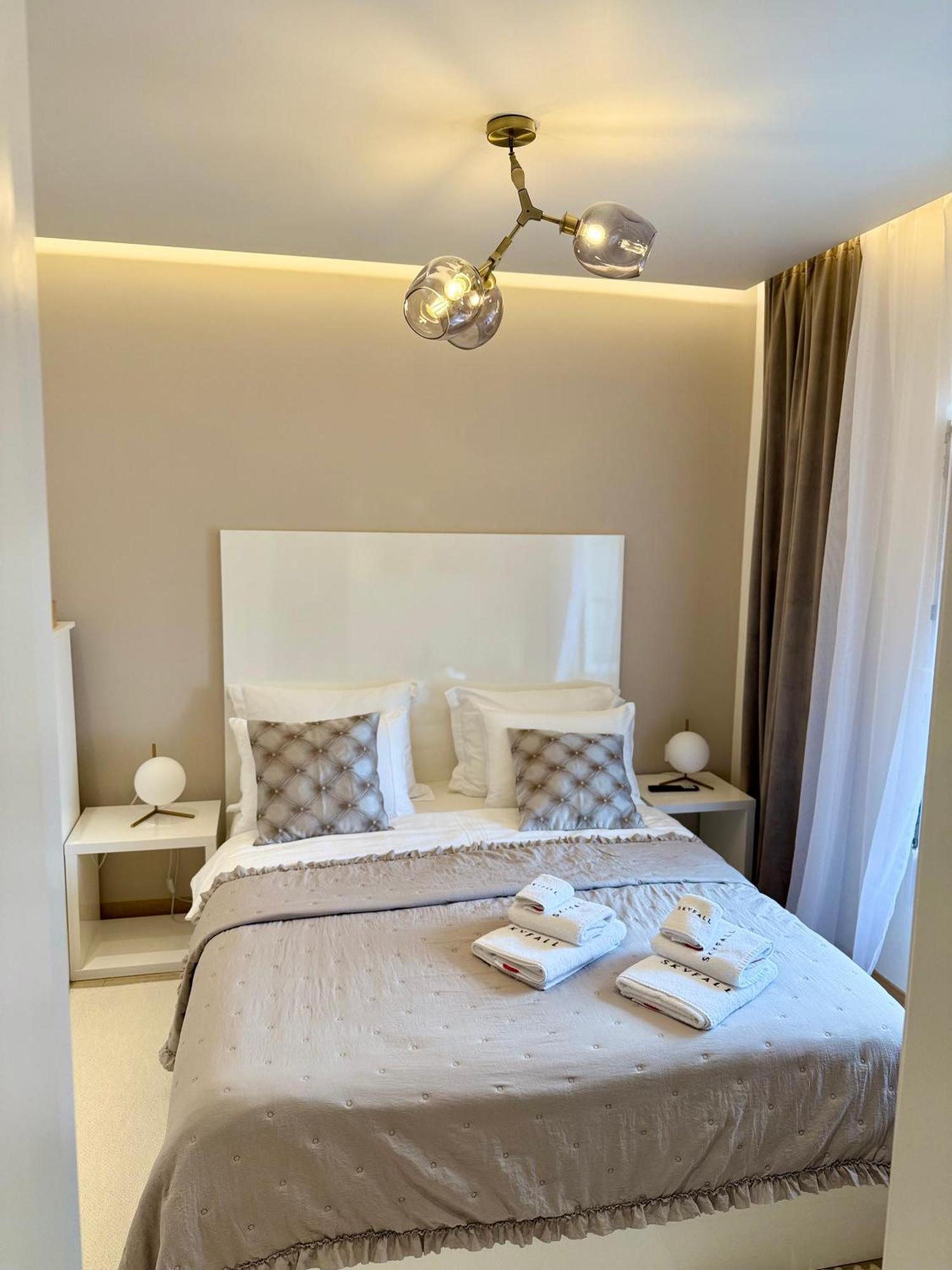 Guest house Skyfall