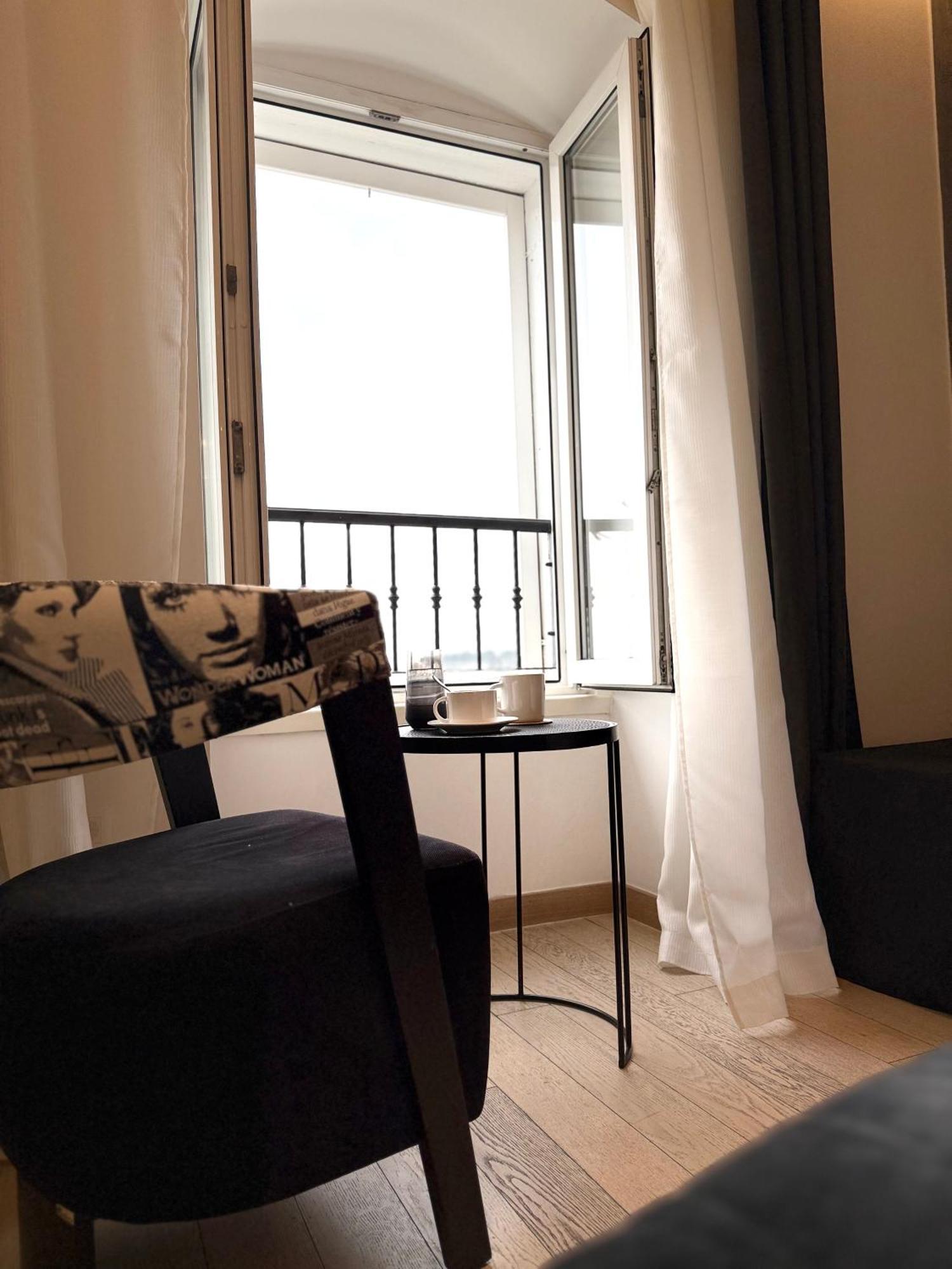 Skyfall Guest house 4*