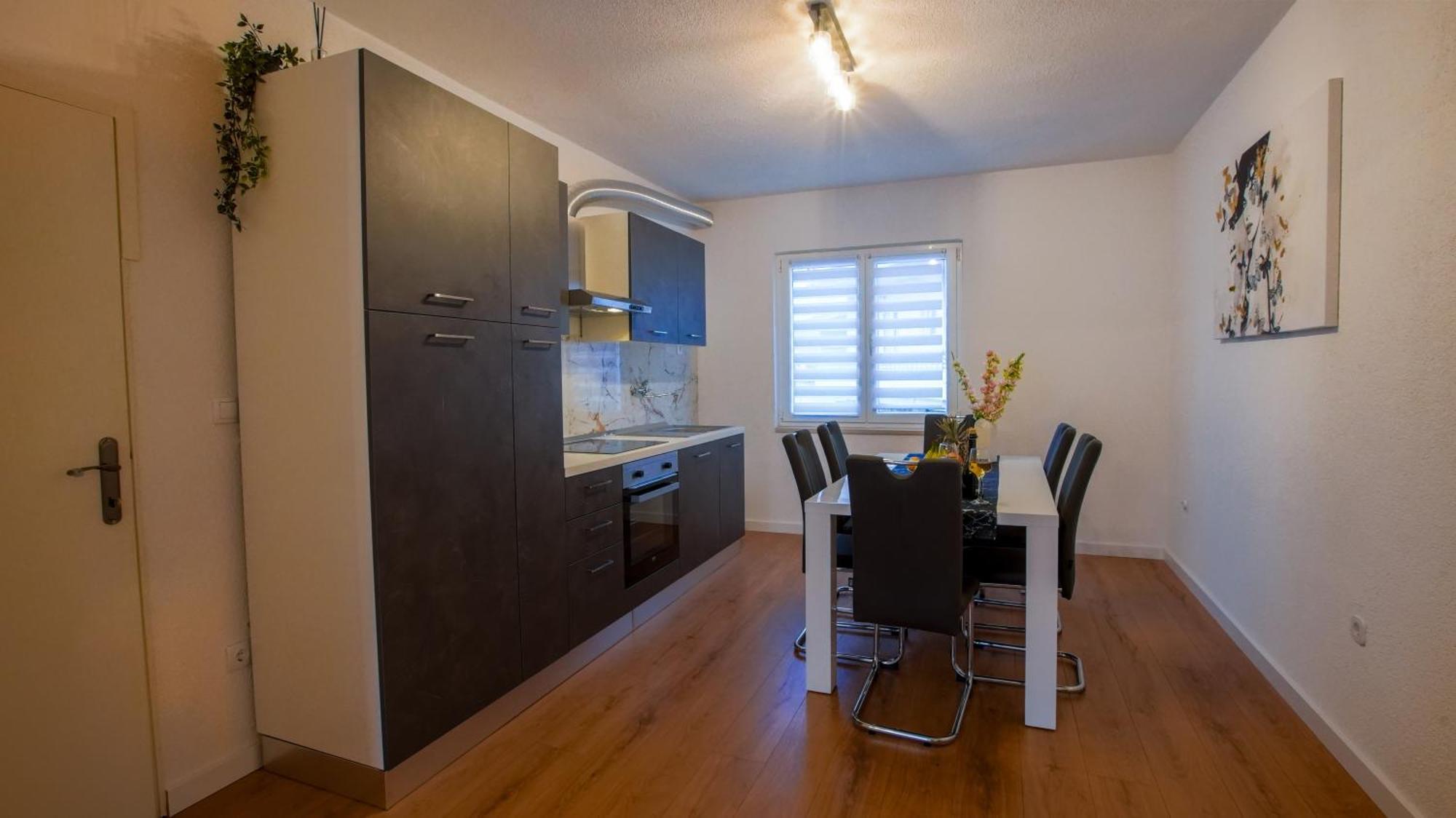 Apartamento Mia With Pool1 Split