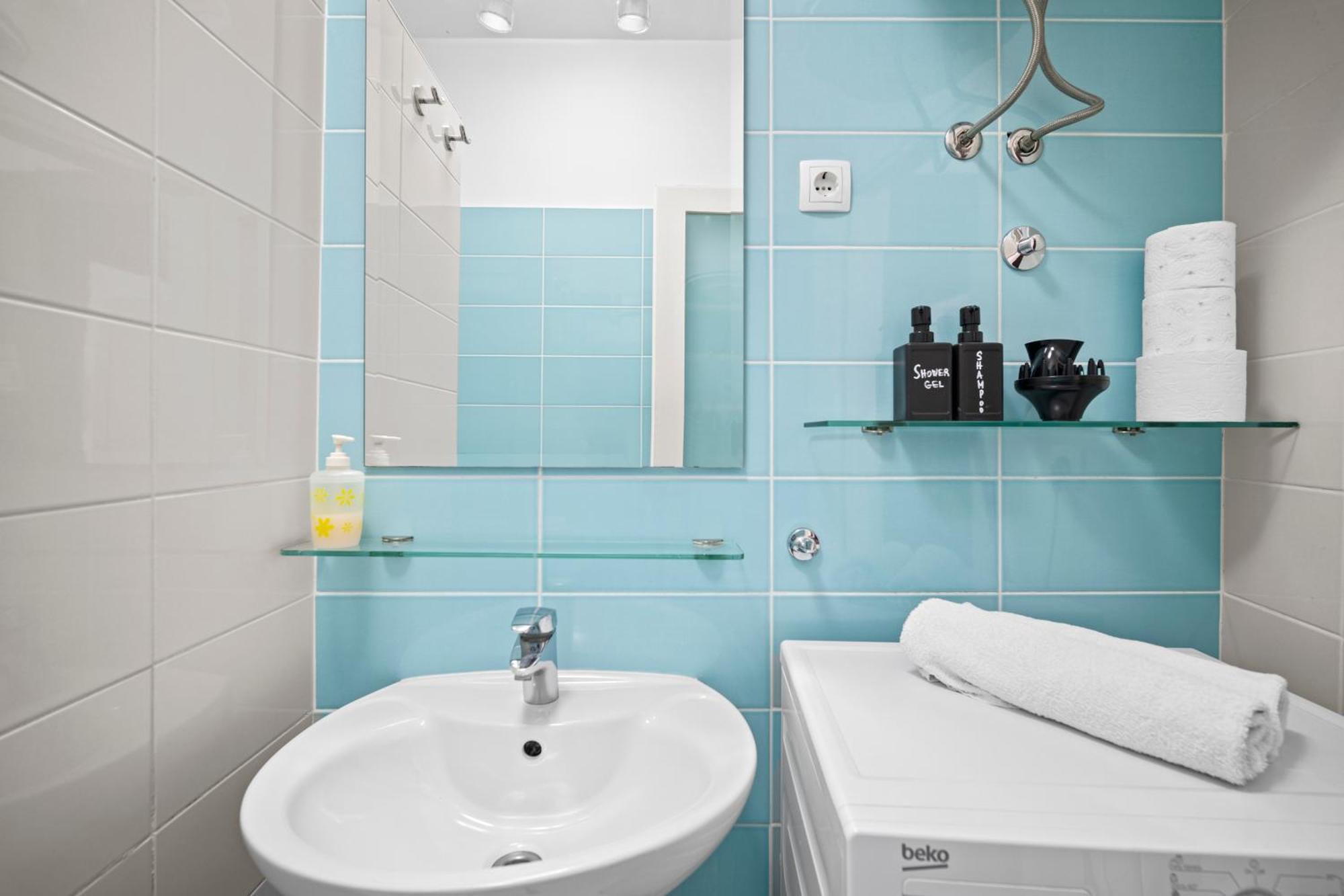 Bose Apartment