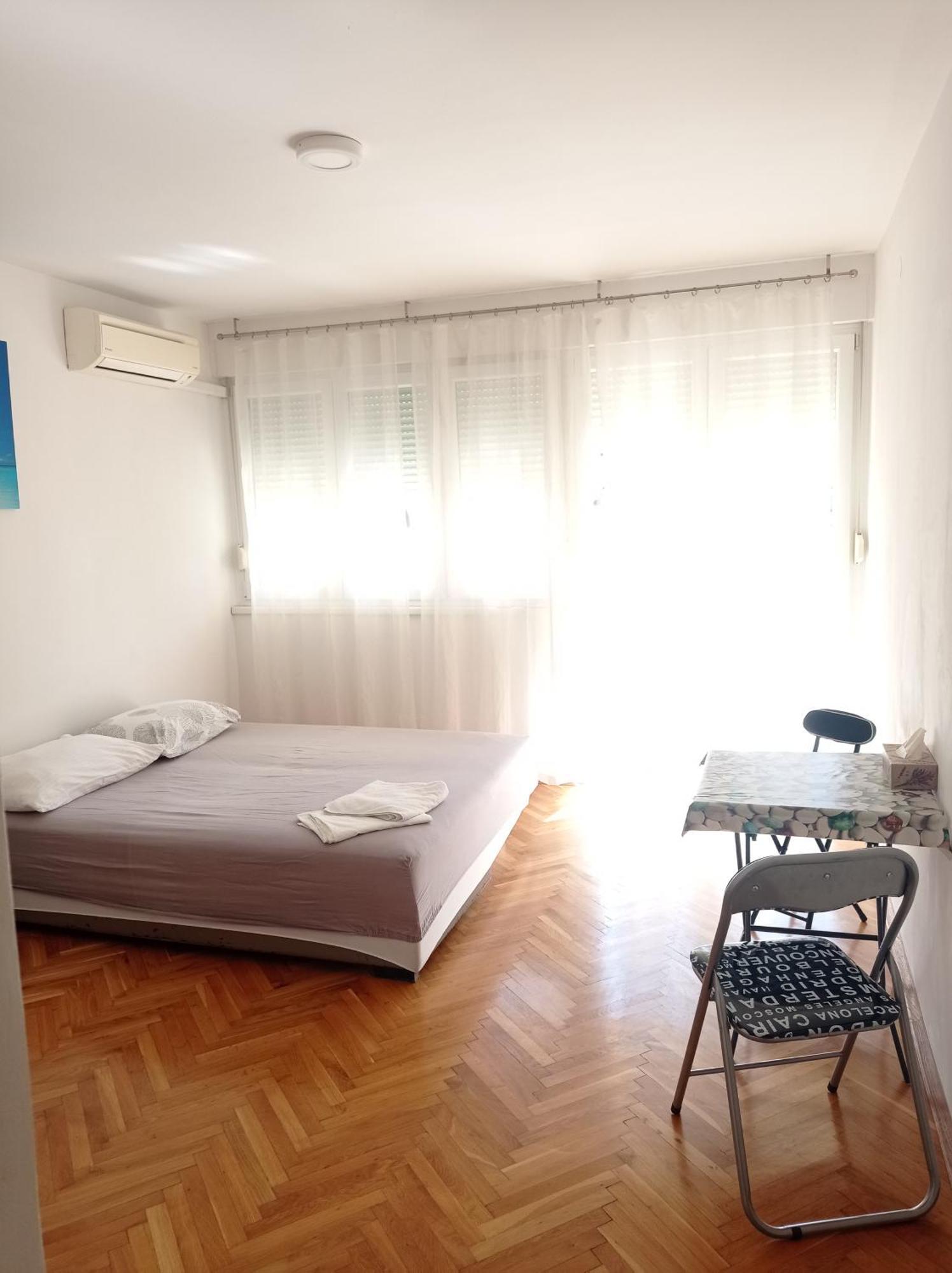 Hospedagem domiciliar Pretty Big Double Bed With Balcony *